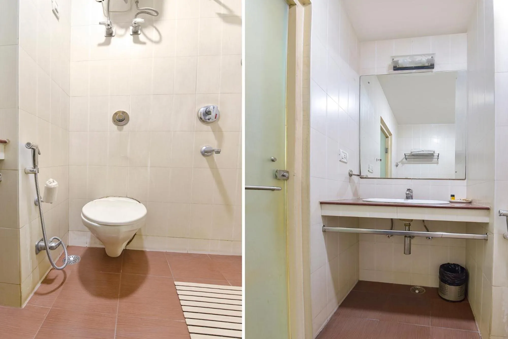 Bathroom in FabHotel Shikha