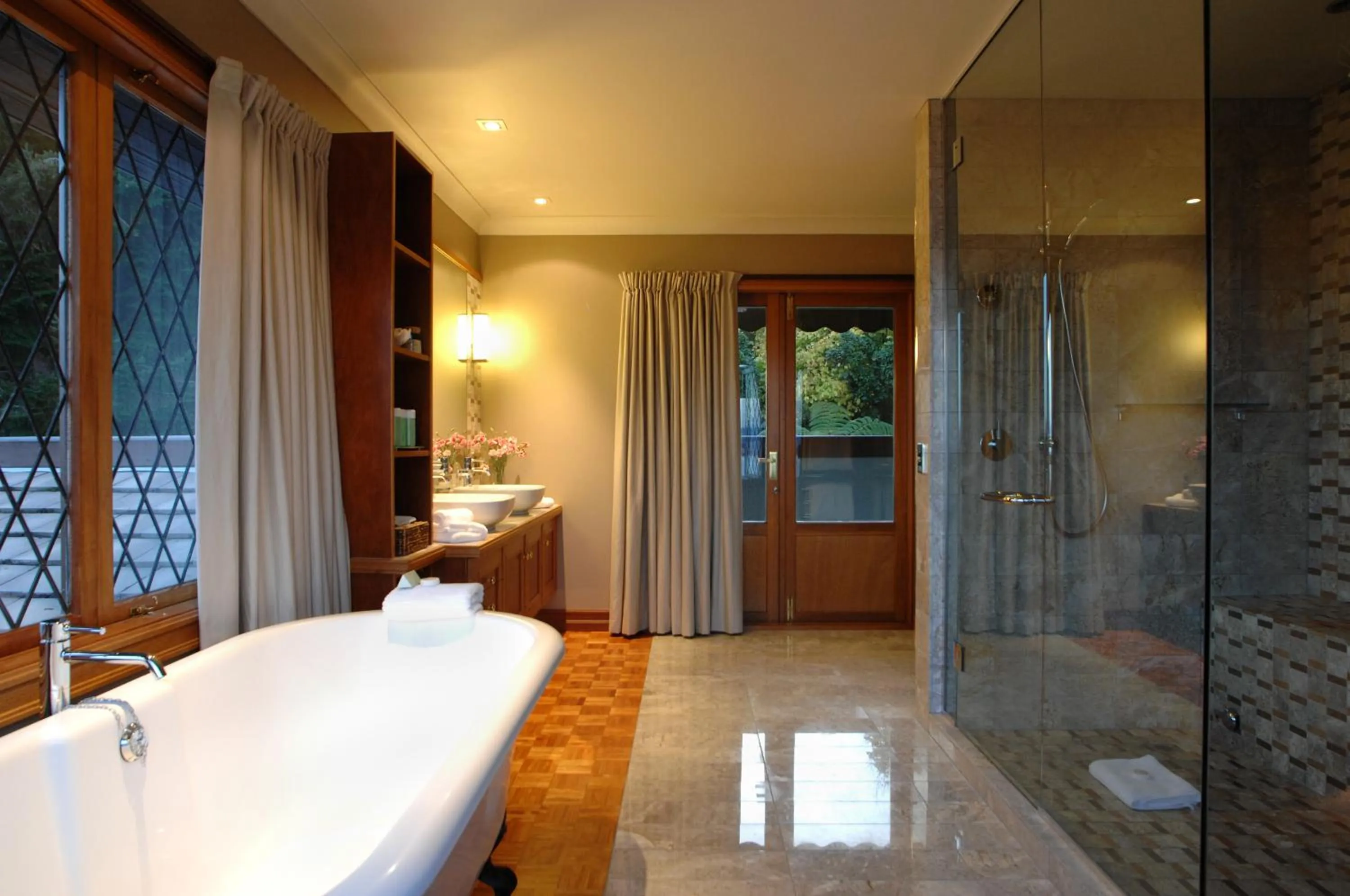 Bathroom in Lake Taupo Lodge