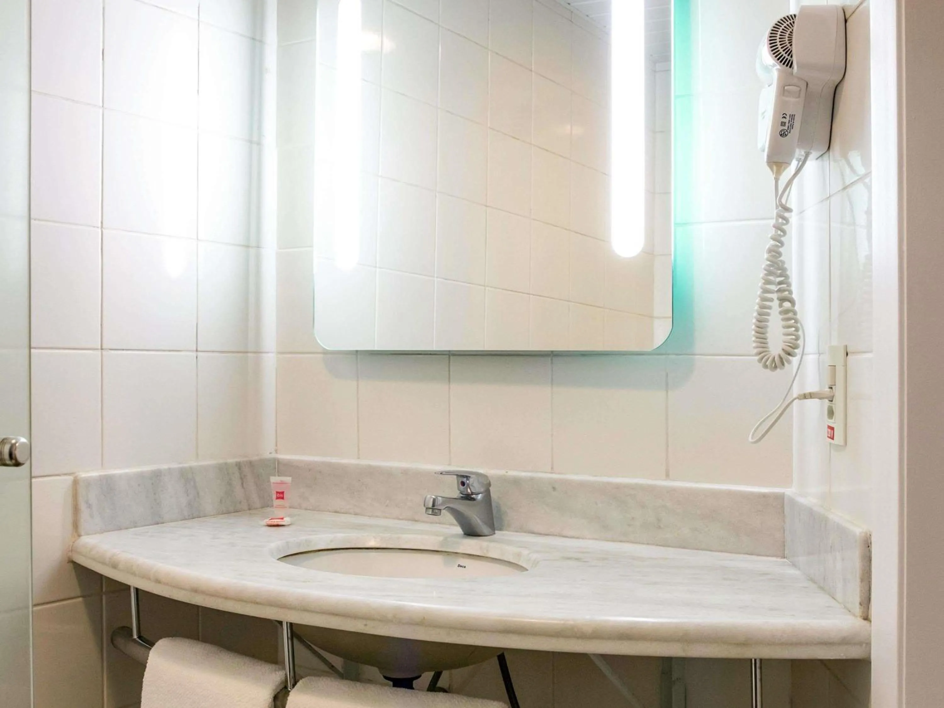 Bedroom in ibis Araçatuba