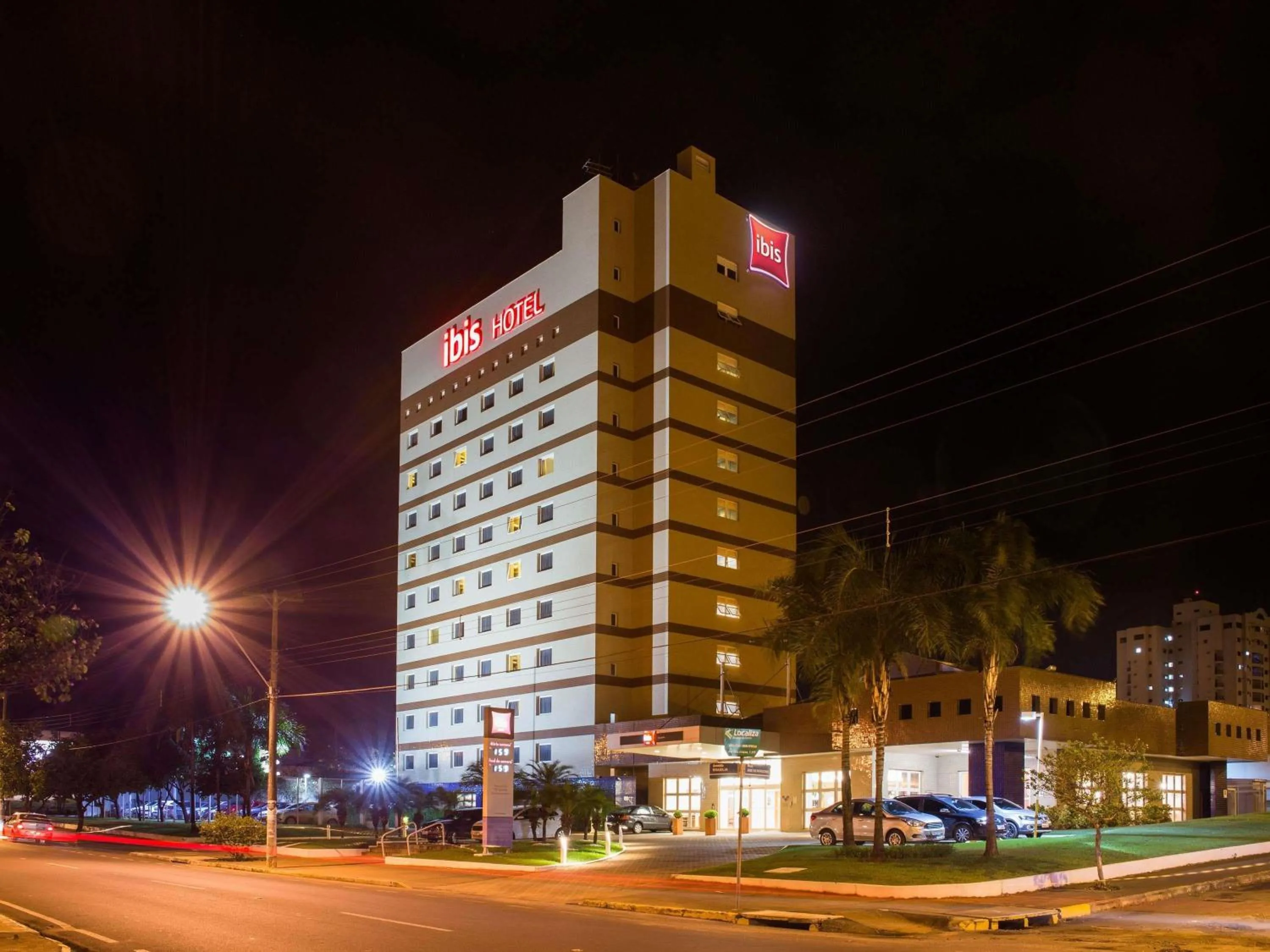 Property building in ibis Araçatuba