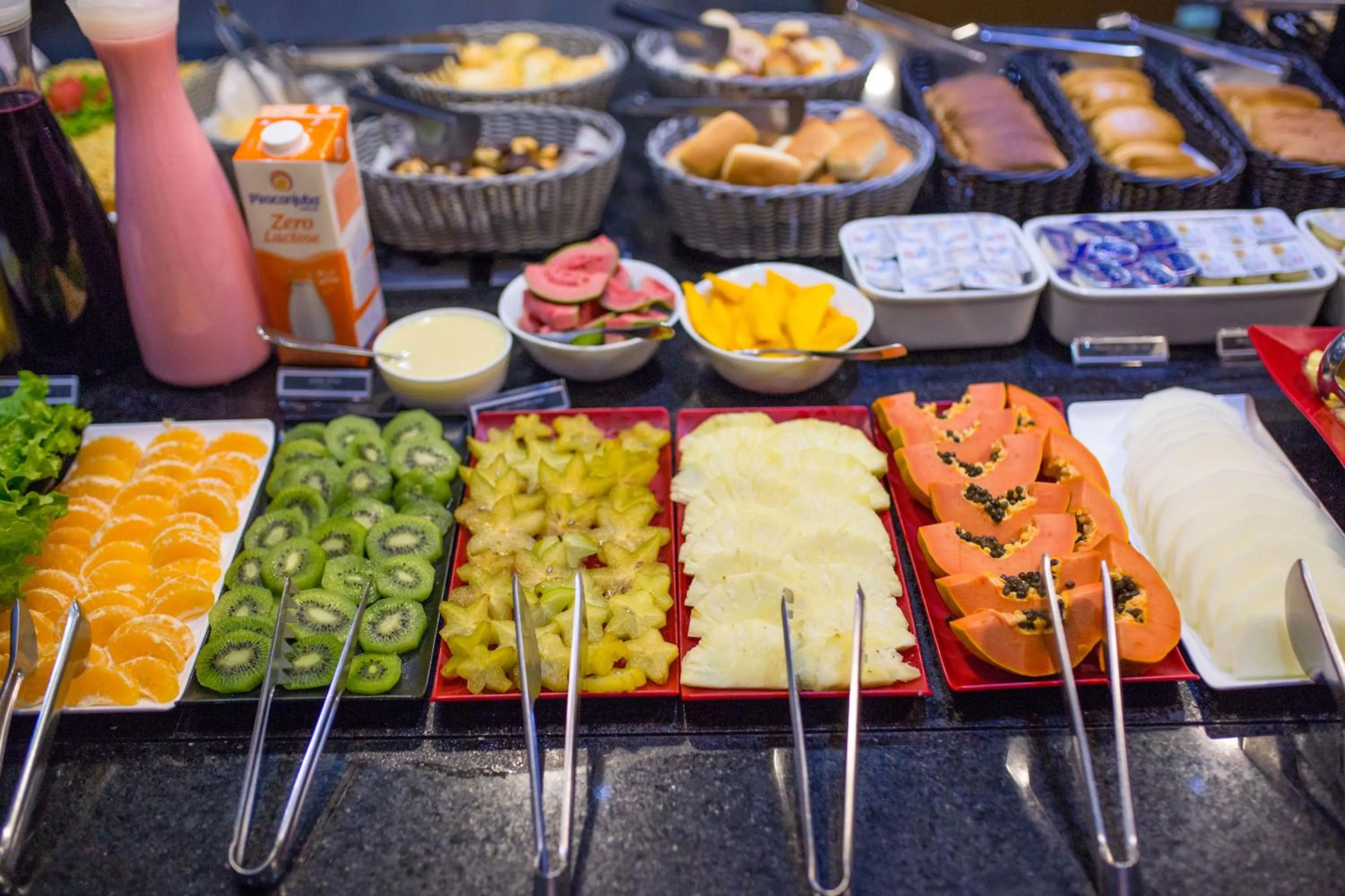 Food and drinks in ibis Araçatuba