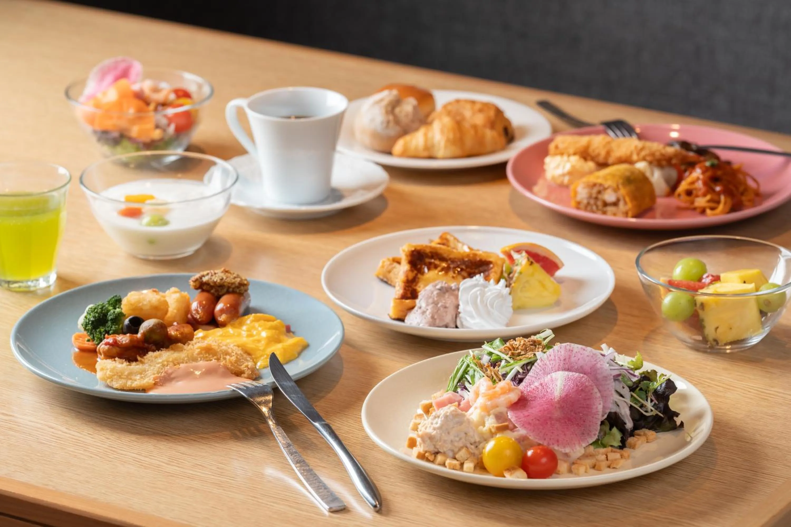 Breakfast in The Royal Park Canvas Nagoya