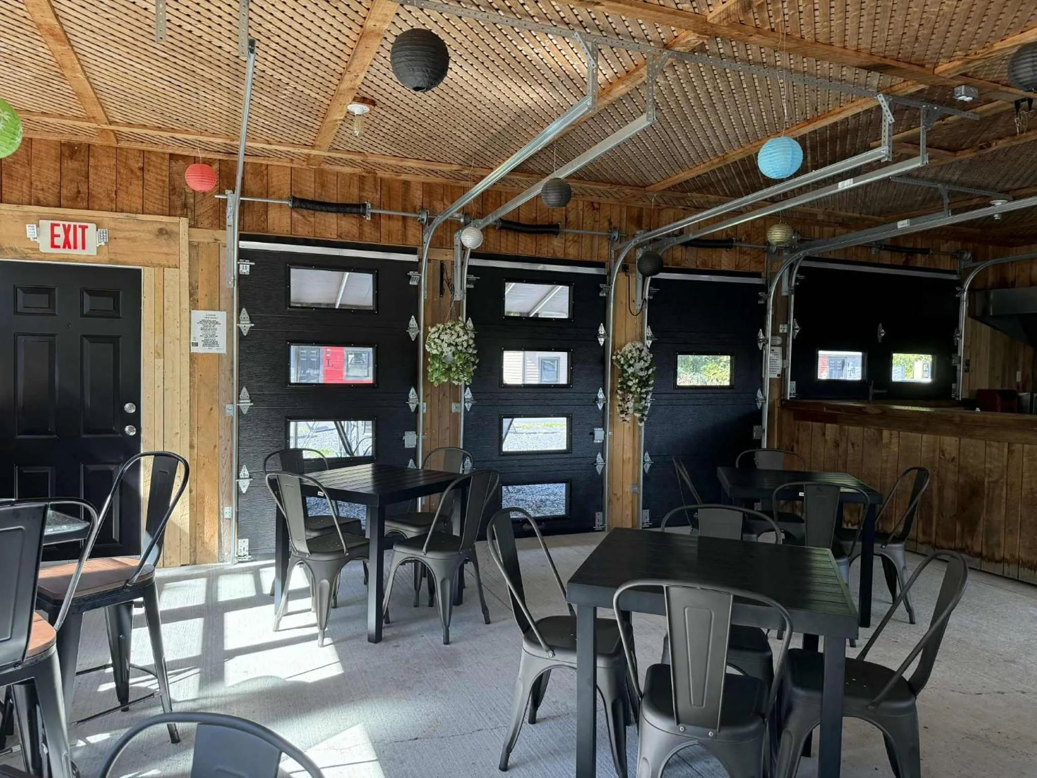 Balcony/Terrace in Auberge MicKy Inc