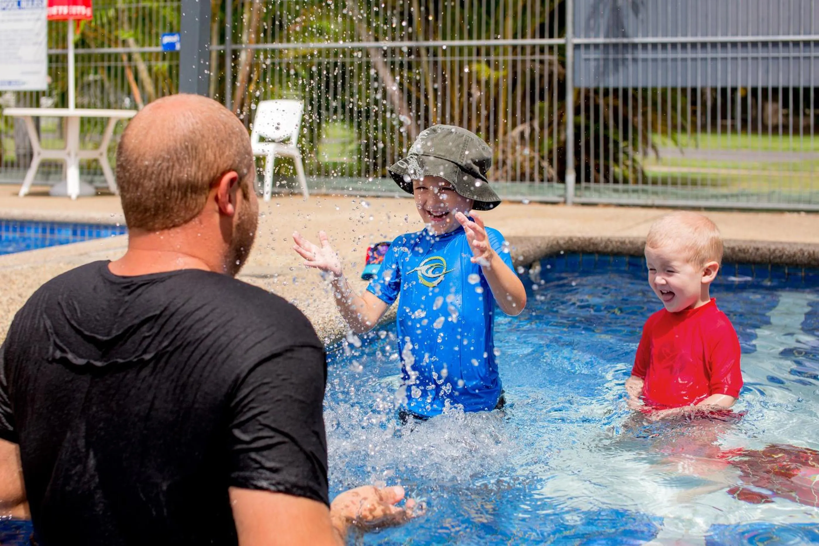 Swimming pool in Ingenia Holidays Noosa North