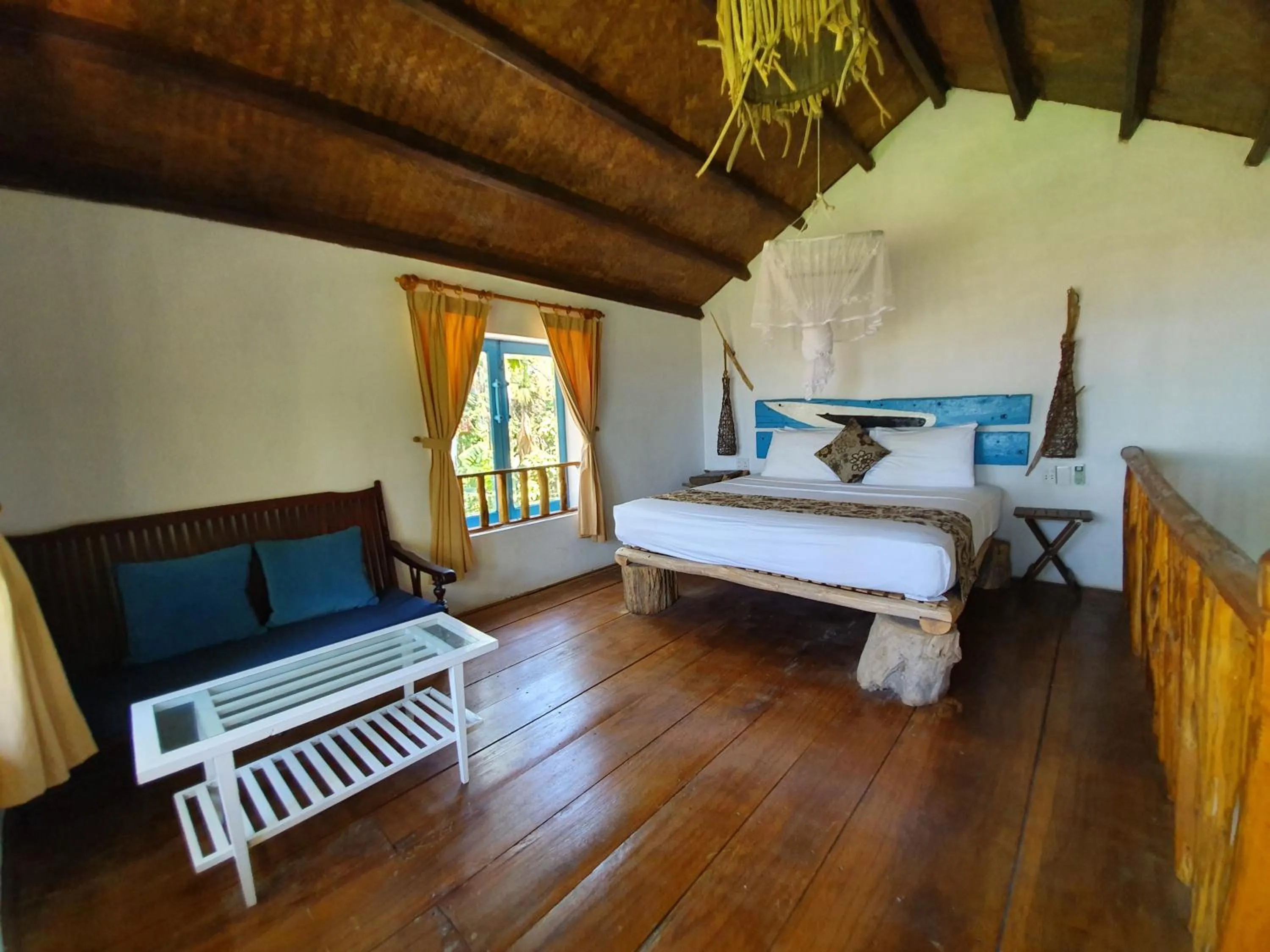 Bedroom, Bed in An Bang Hideaway