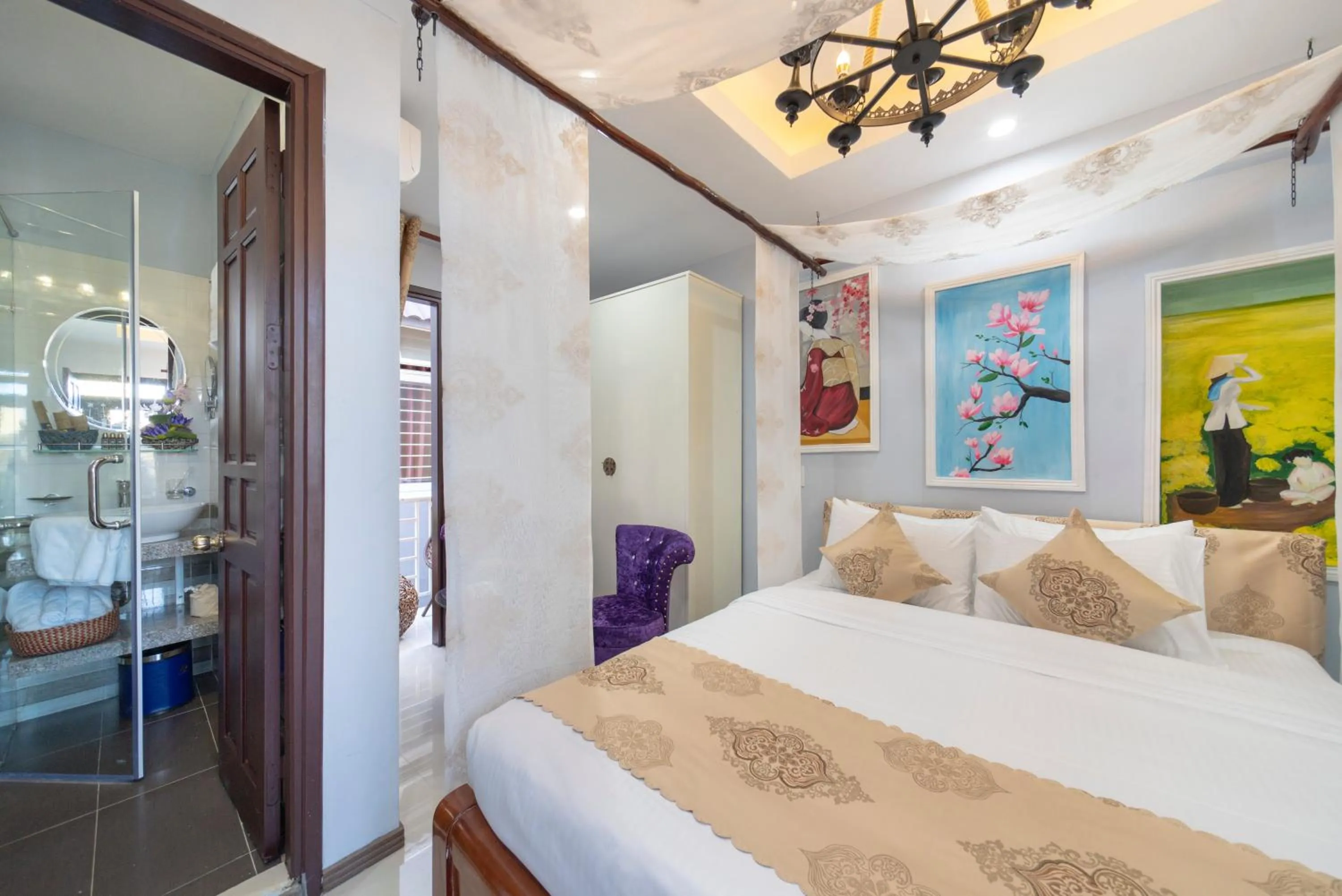 Bed in VIP Garden Villa and Pool Hội an ,