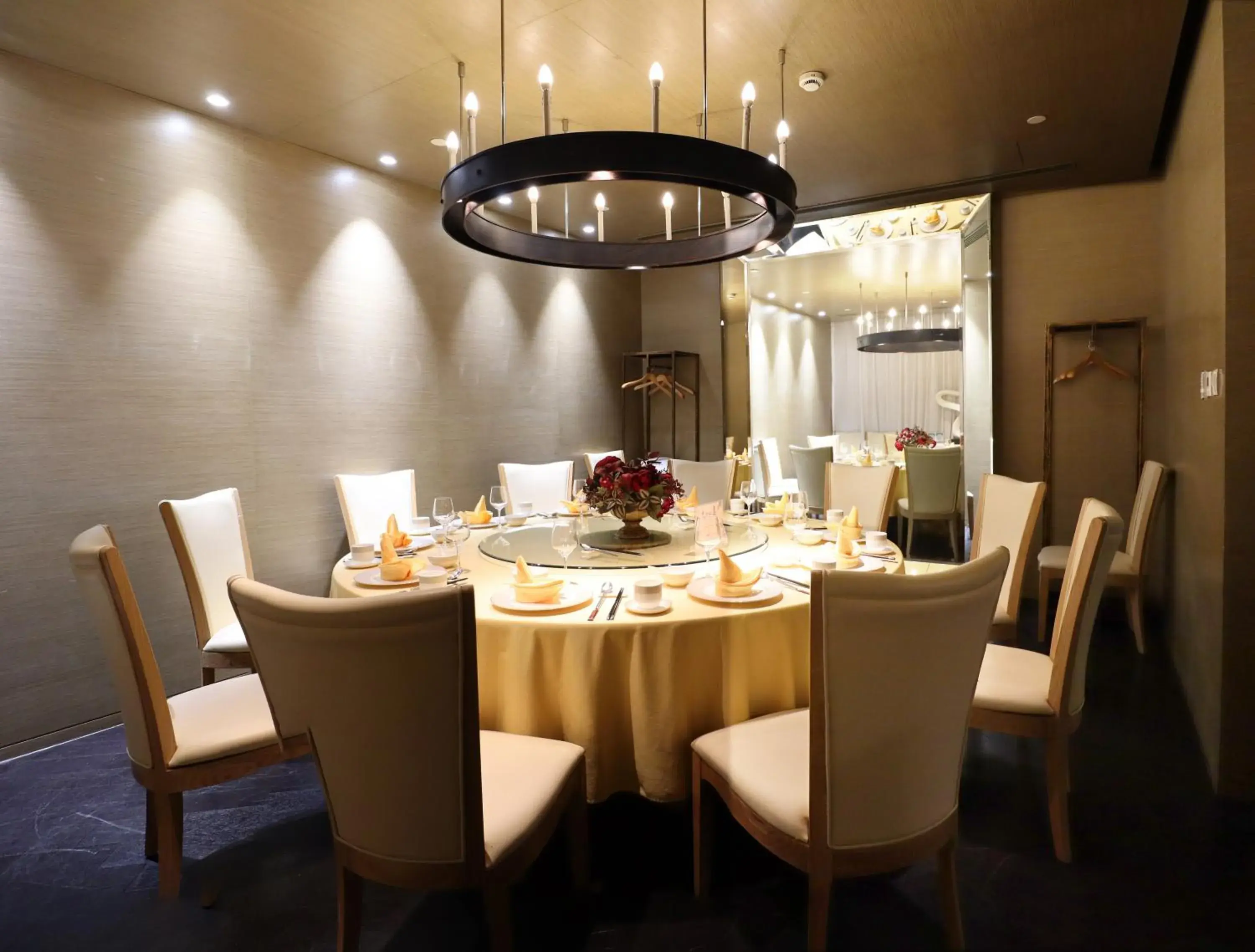 Restaurant/places to eat in Metropolo Dahua Hotel Shanghai Restaurant/places to eat in Metropolo Dahua Hotel Shanghai