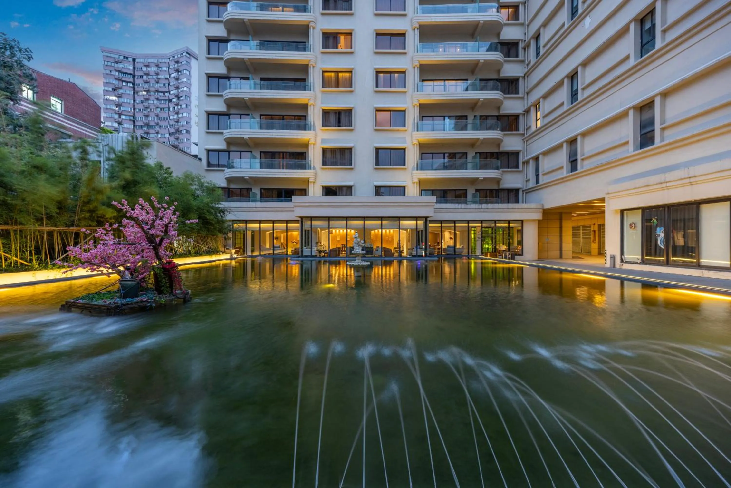 Property building in Metropolo Dahua Hotel Shanghai