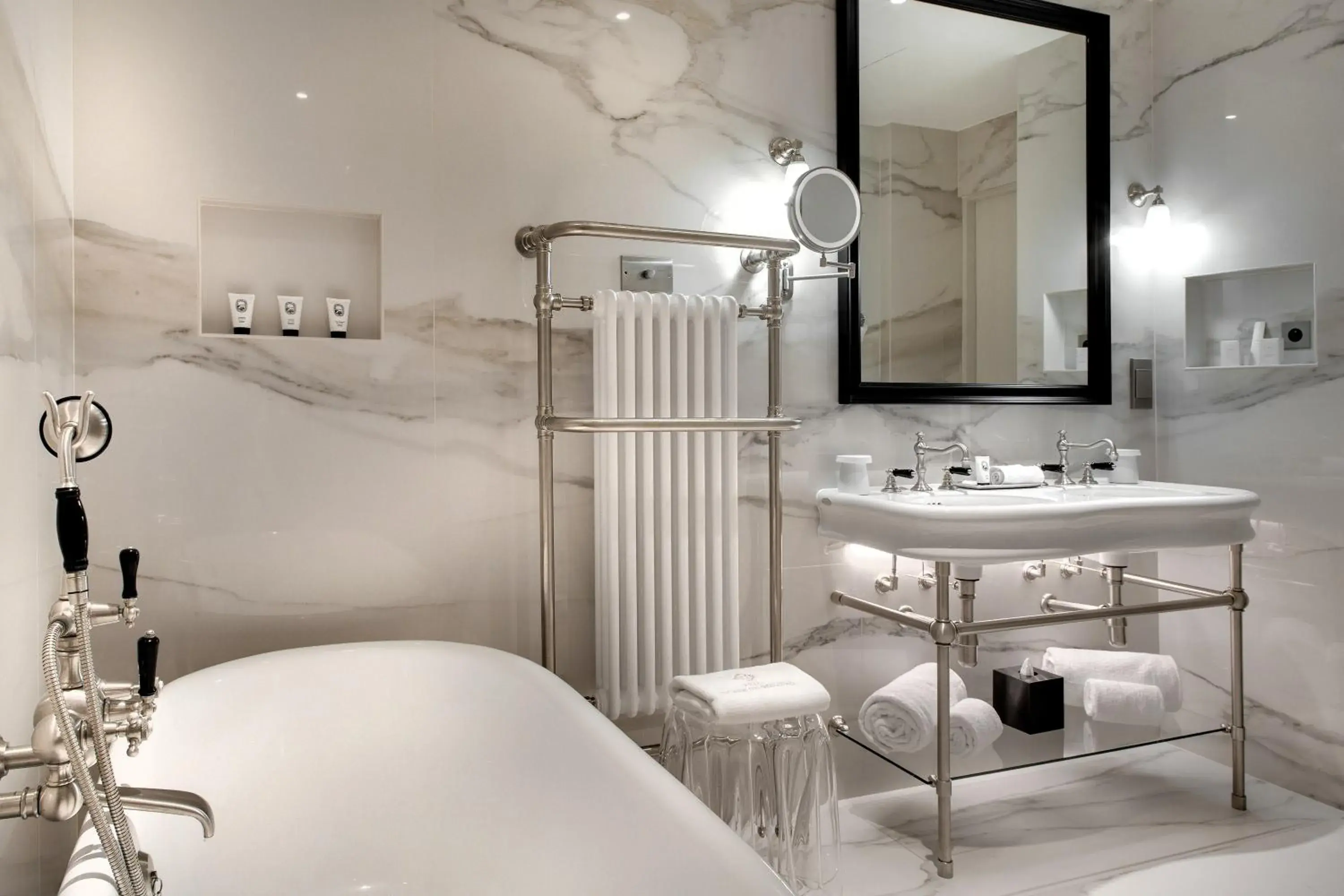 Junior Suite in Hôtel Richer De Belleval - Relais & Châteaux Junior Suite in Hôtel Richer De Belleval - Relais & Châteaux