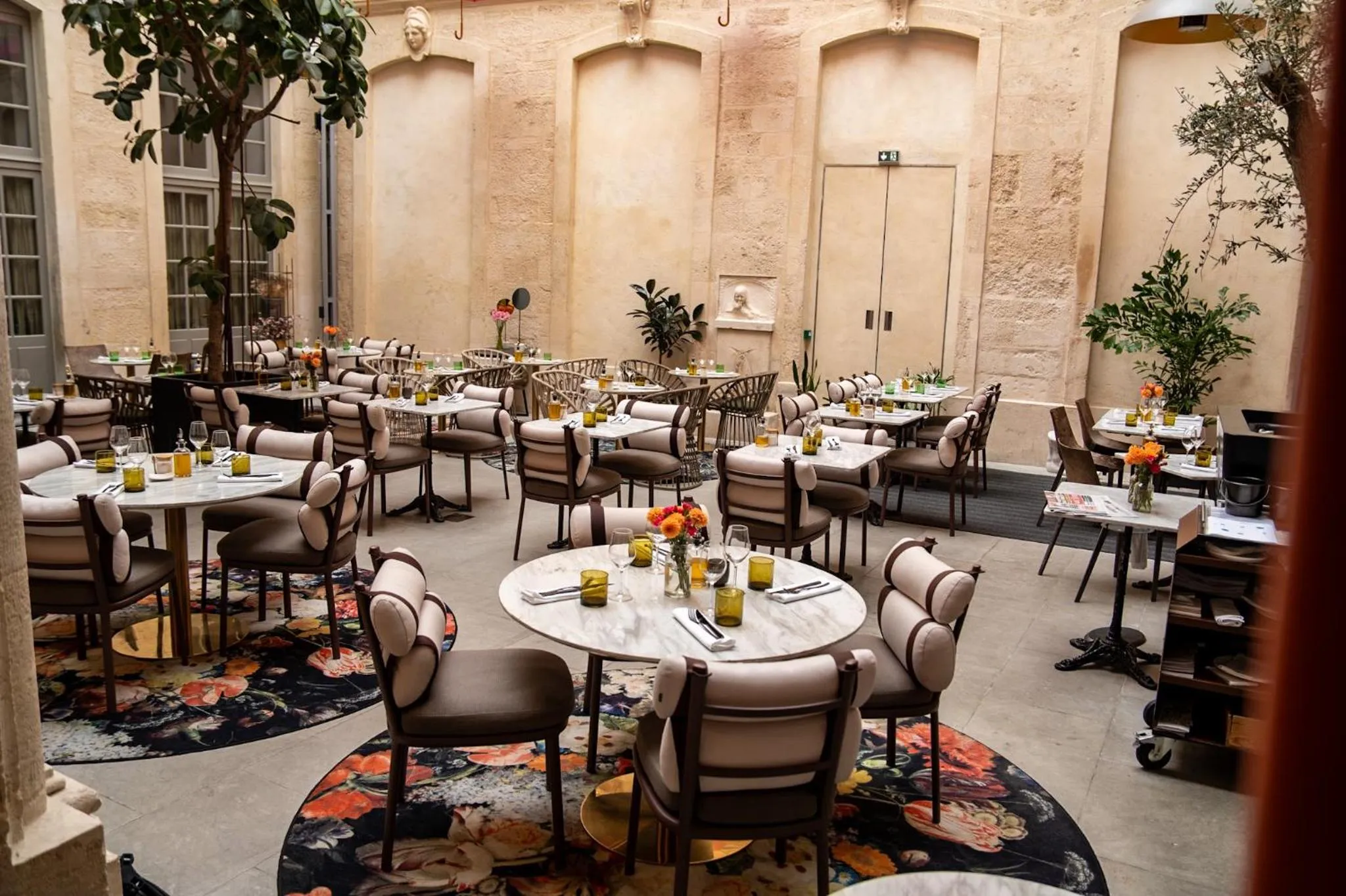 Restaurant/places to eat in Hôtel Richer De Belleval - Relais & Châteaux