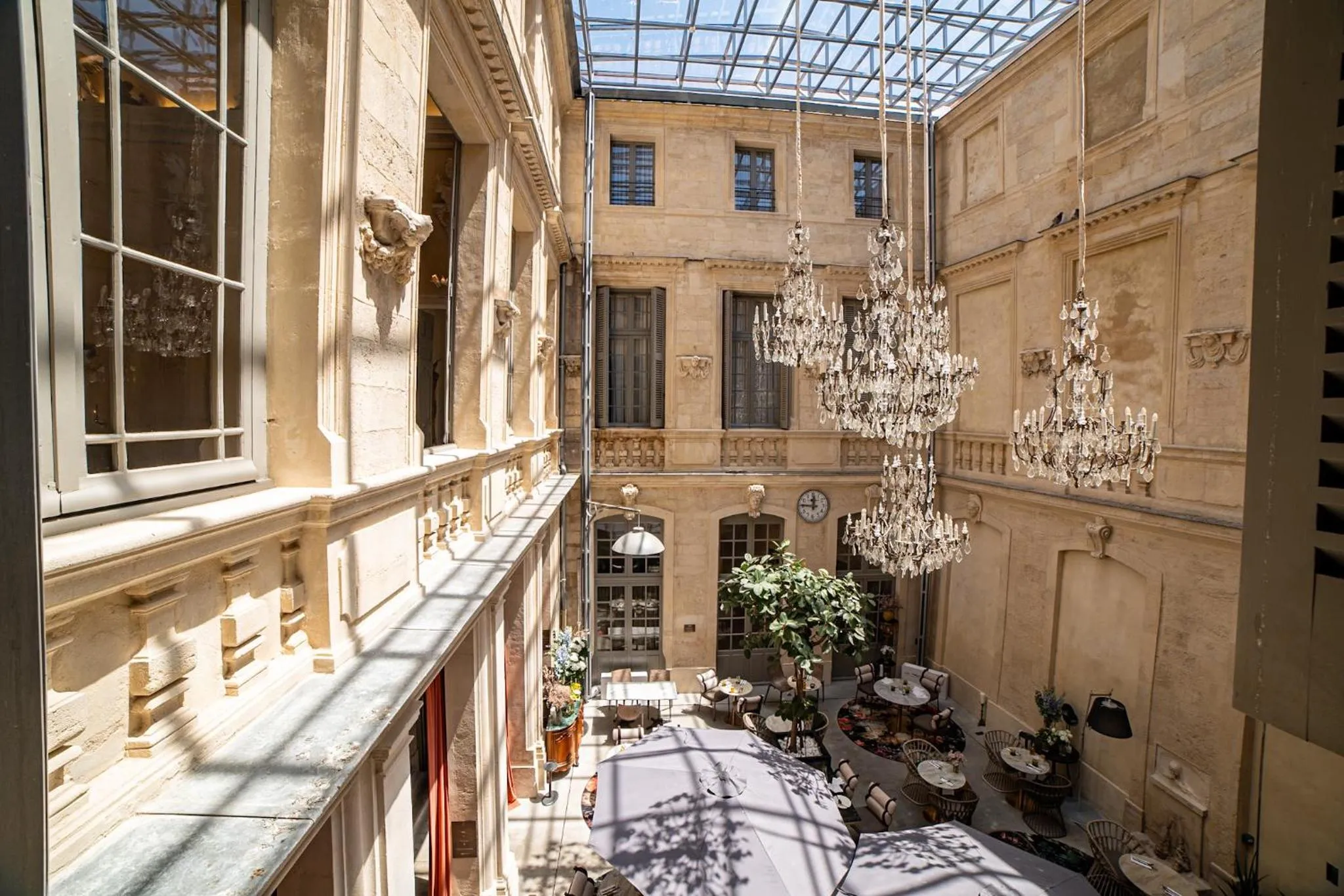 Restaurant/places to eat in Hôtel Richer De Belleval - Relais & Châteaux