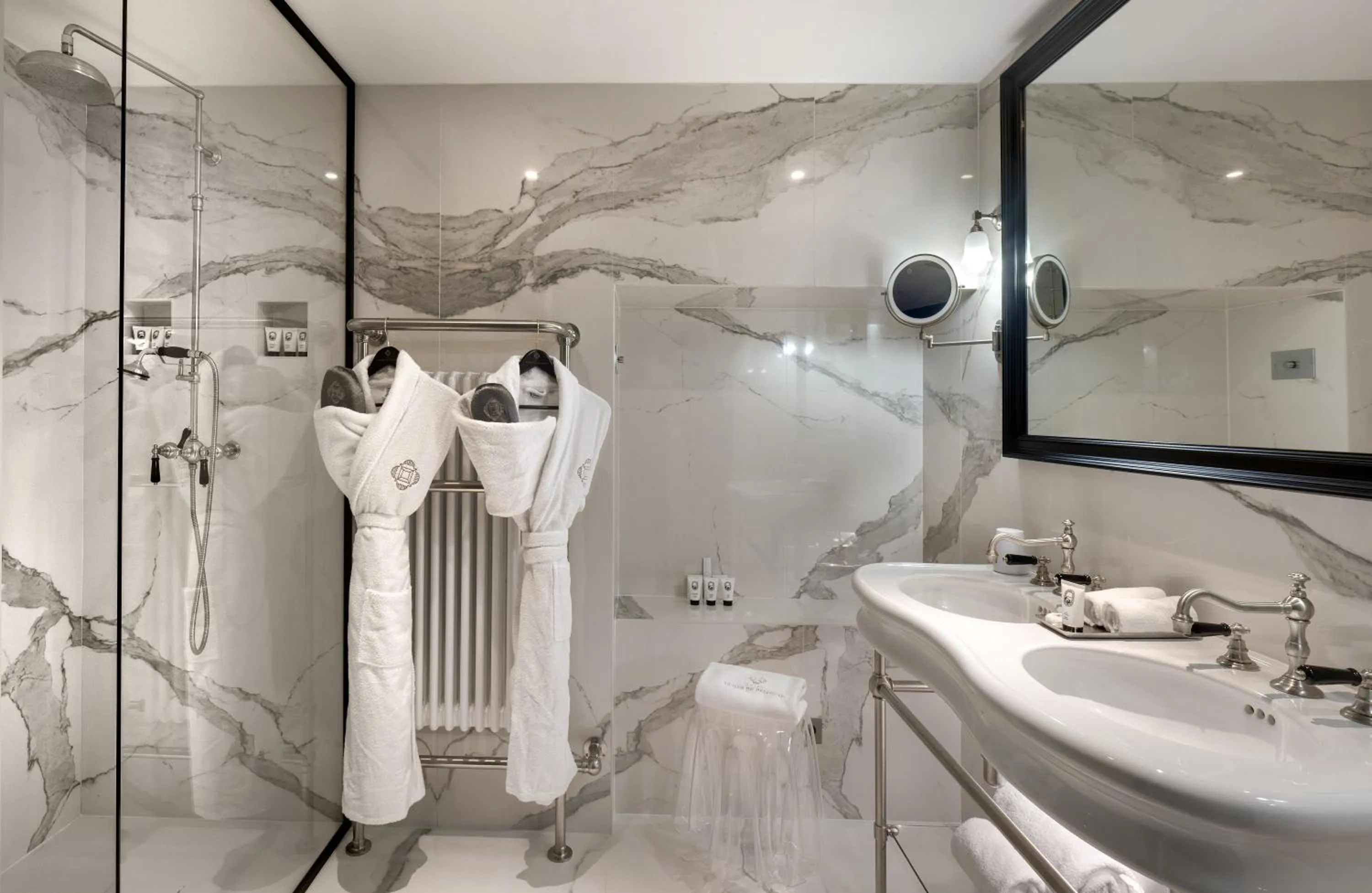 Bathroom in Hôtel Richer De Belleval - Relais & Châteaux