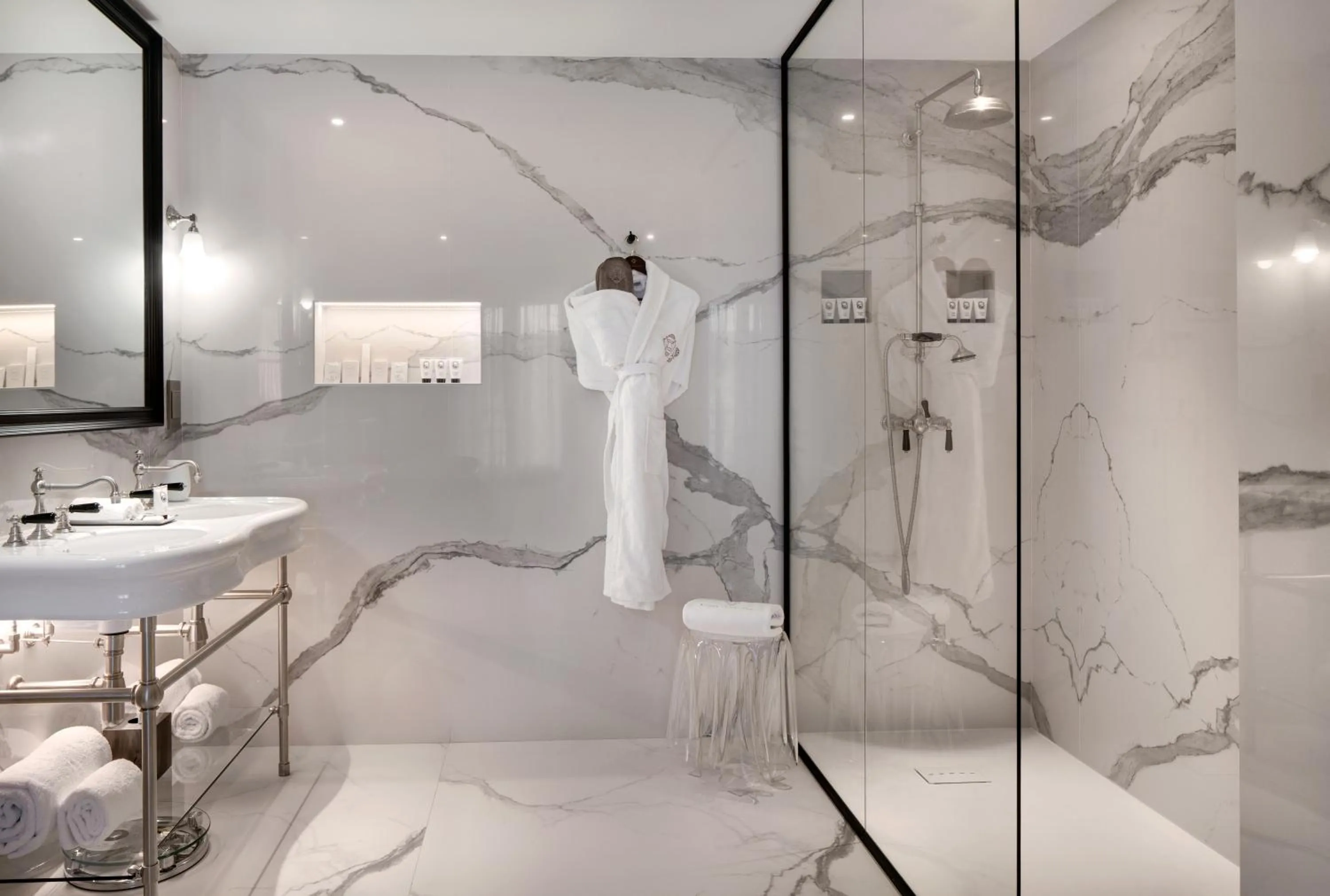 Bathroom in Hôtel Richer De Belleval - Relais & Châteaux