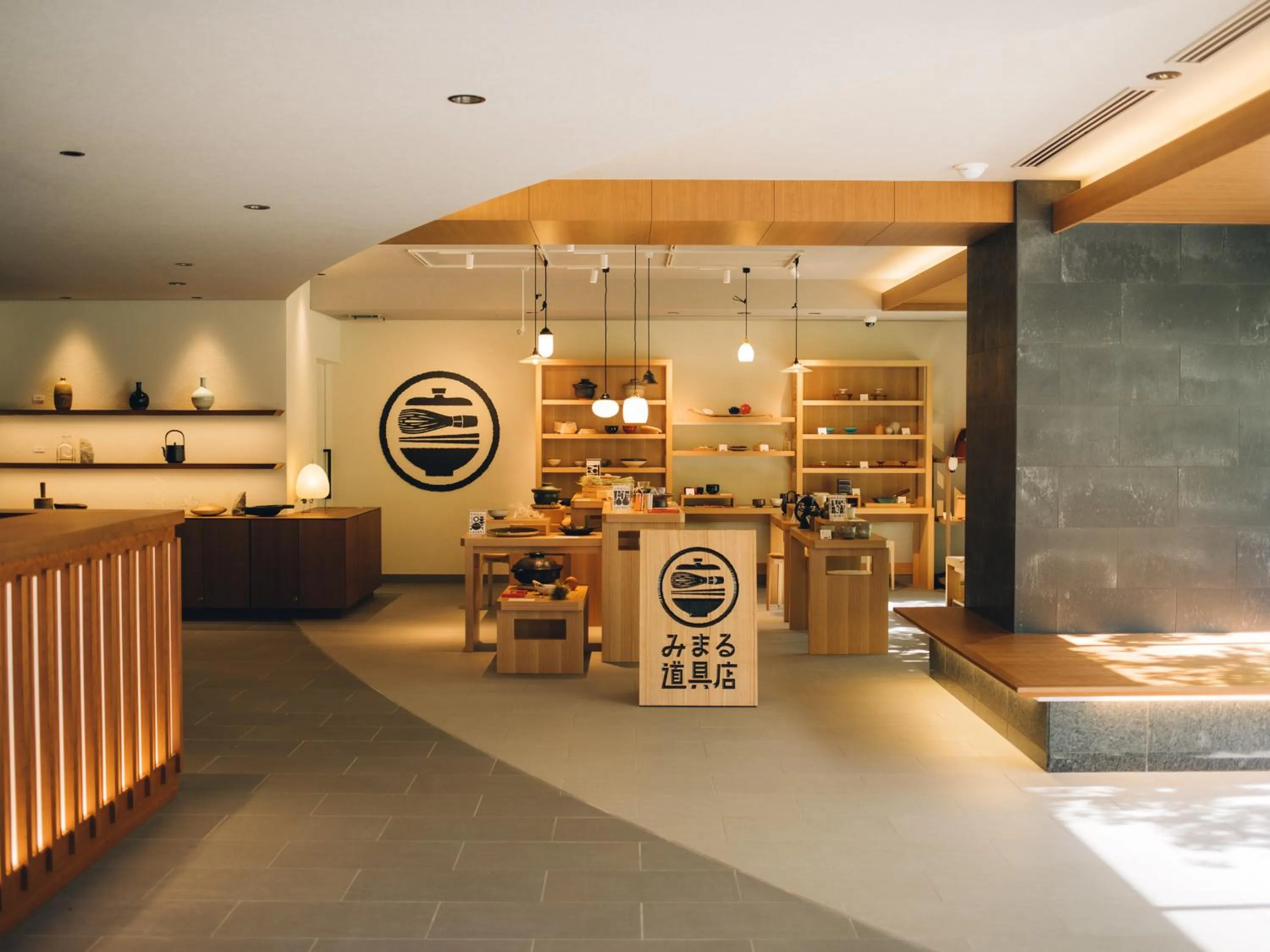 Lobby or reception in MIMARU SUITES Kyoto Shijo