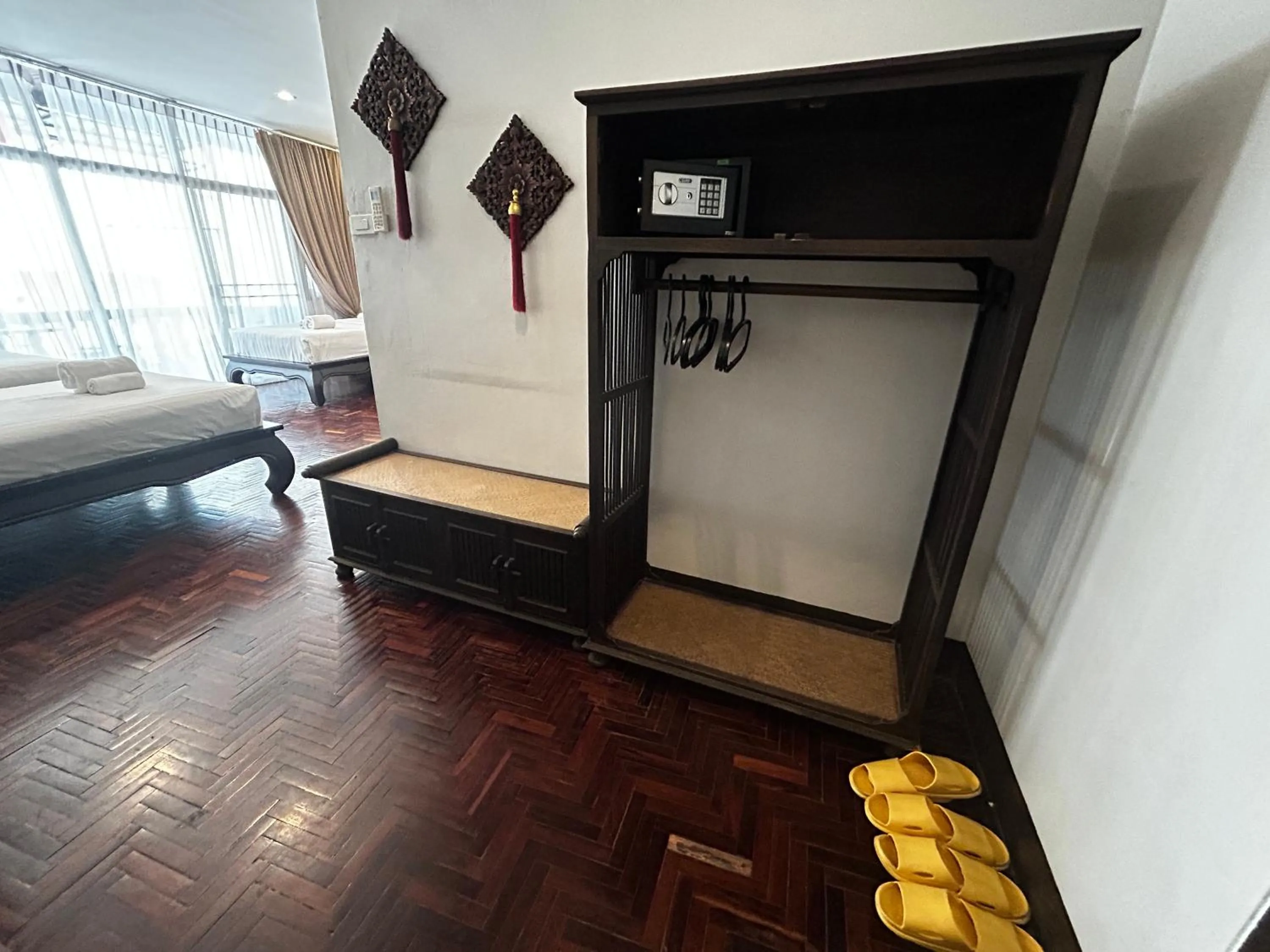 safe, Bed in Kamala's Boutique Guesthouse