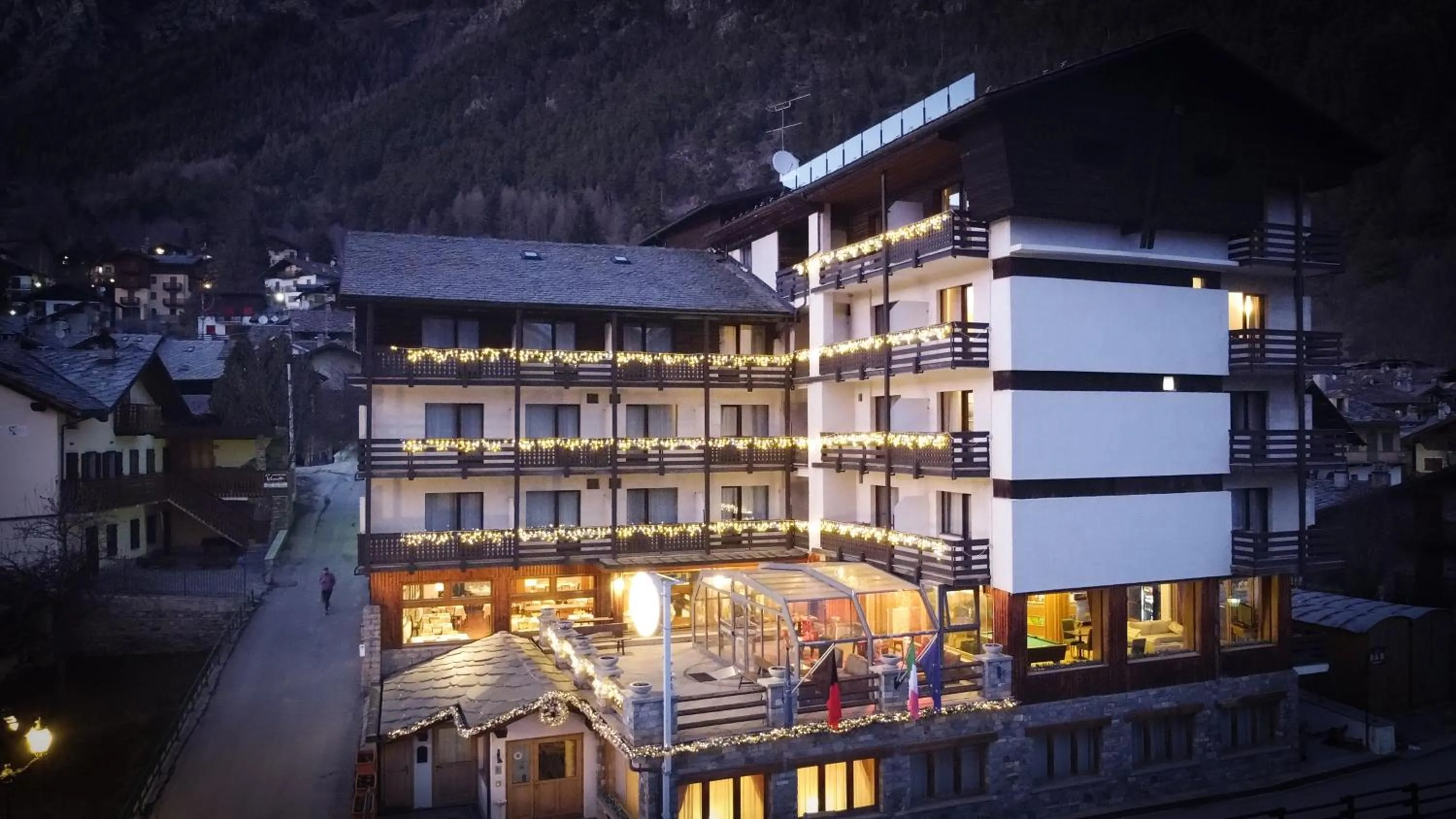 Property building in HG Hotel Italia