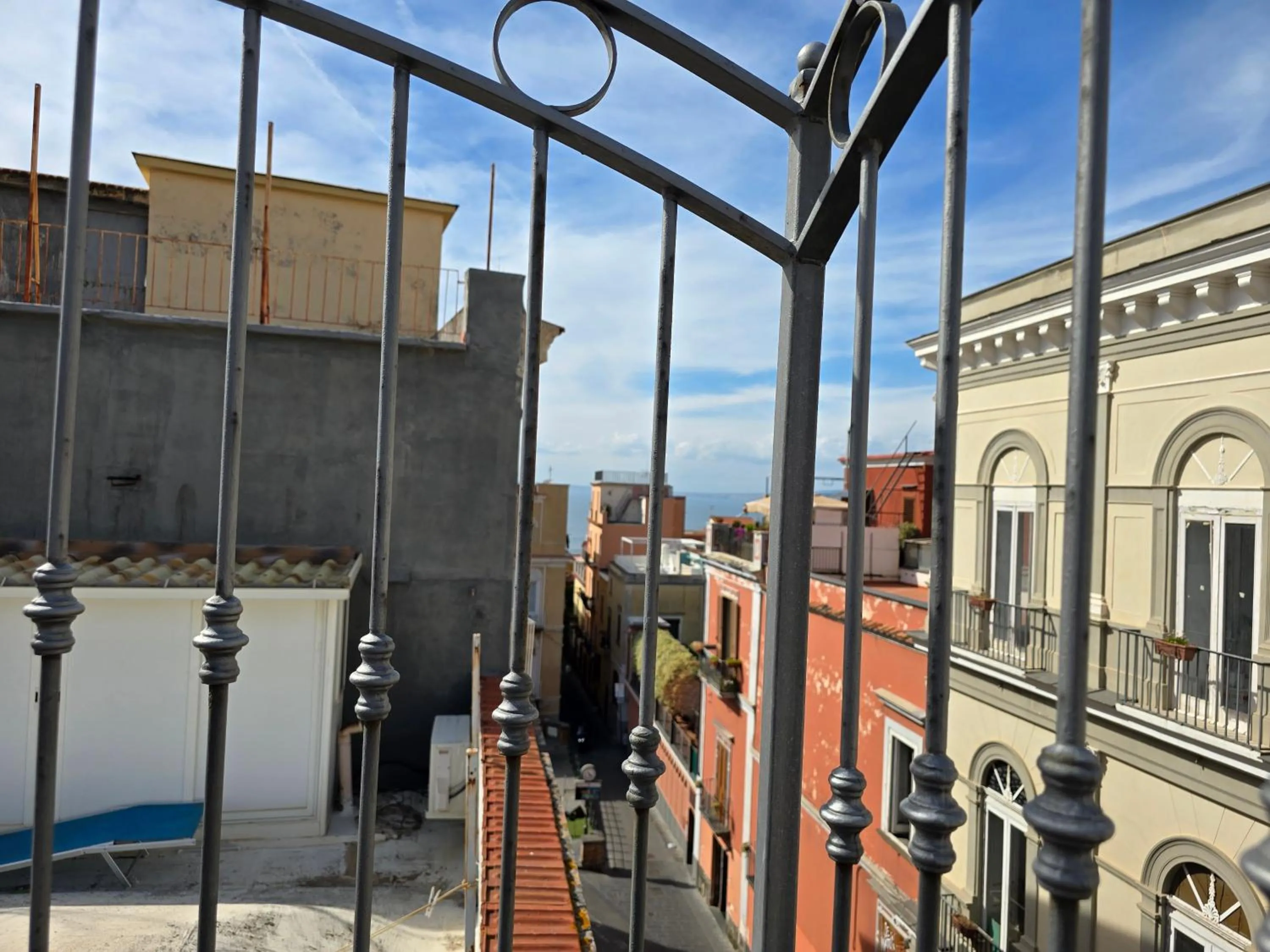 Starview Apartment - Comfy Apt by the center