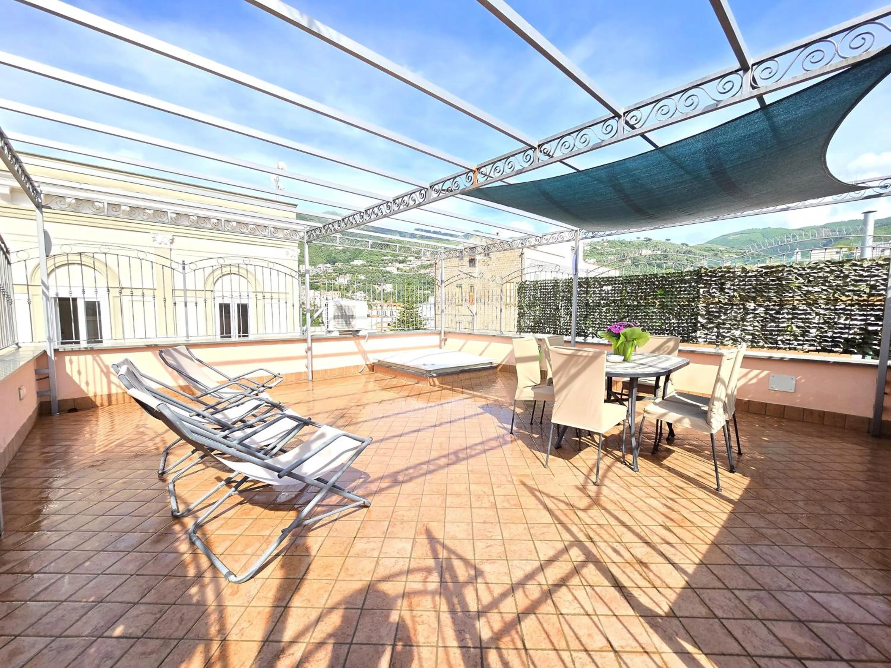 Starview Apartment - Comfy Apt by the center