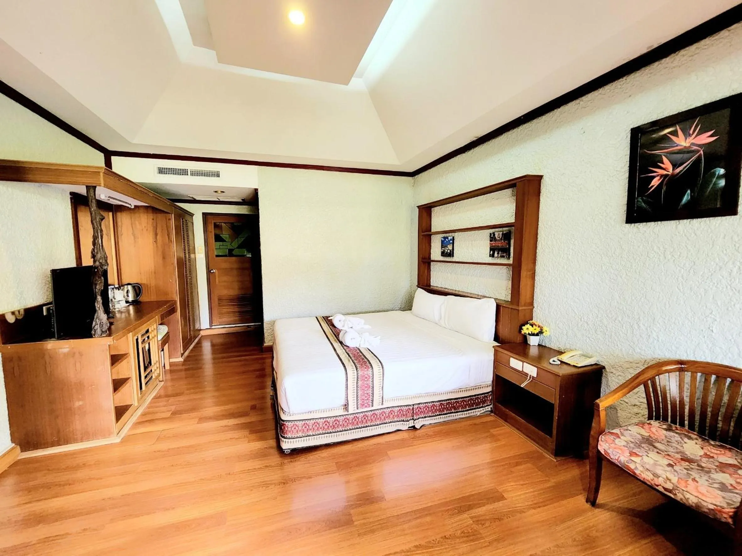 Photo of the whole room, Bed in Kata Garden Resort SHA Extra Plus