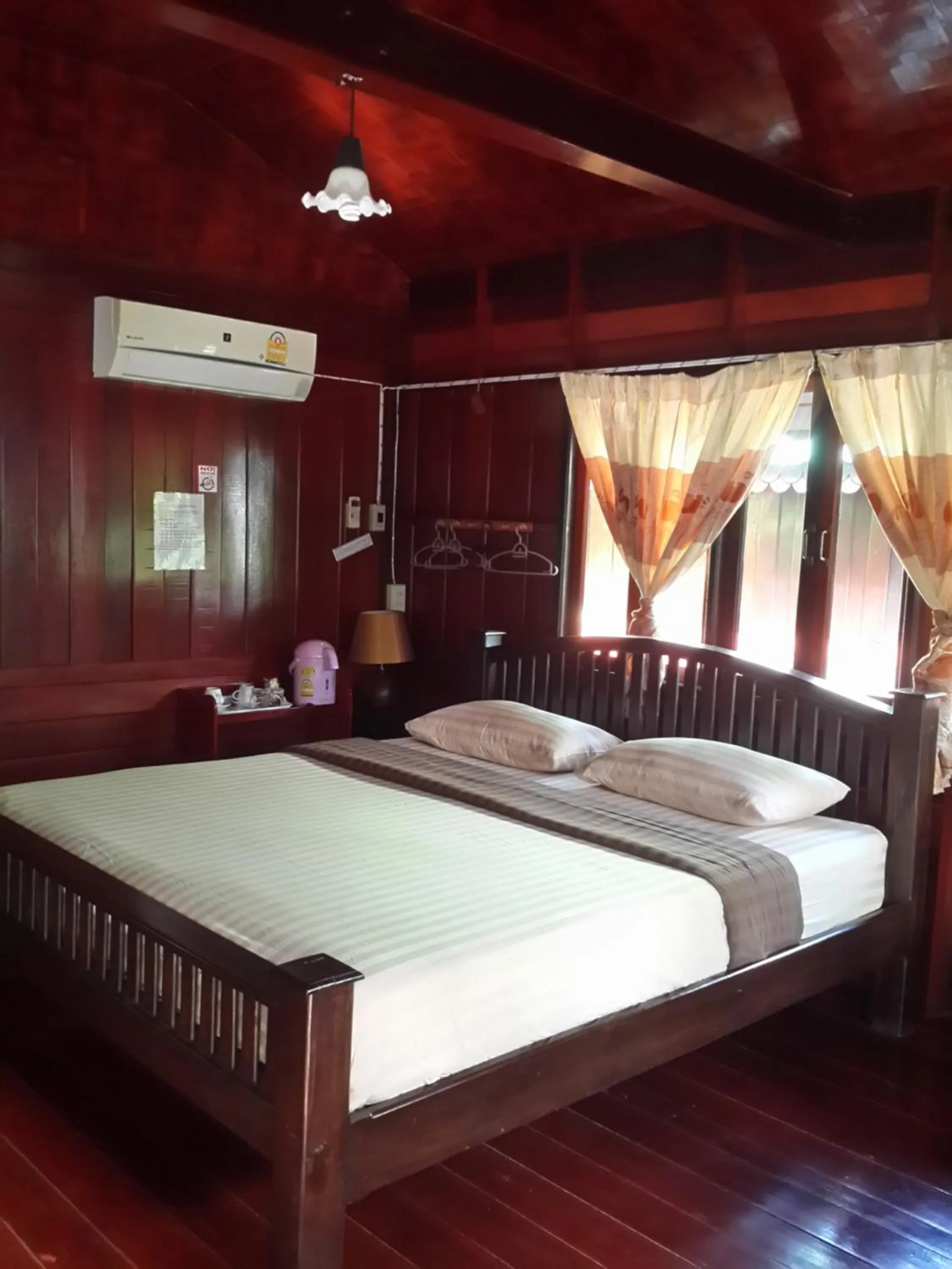 Bed in Baan Kong Homestay