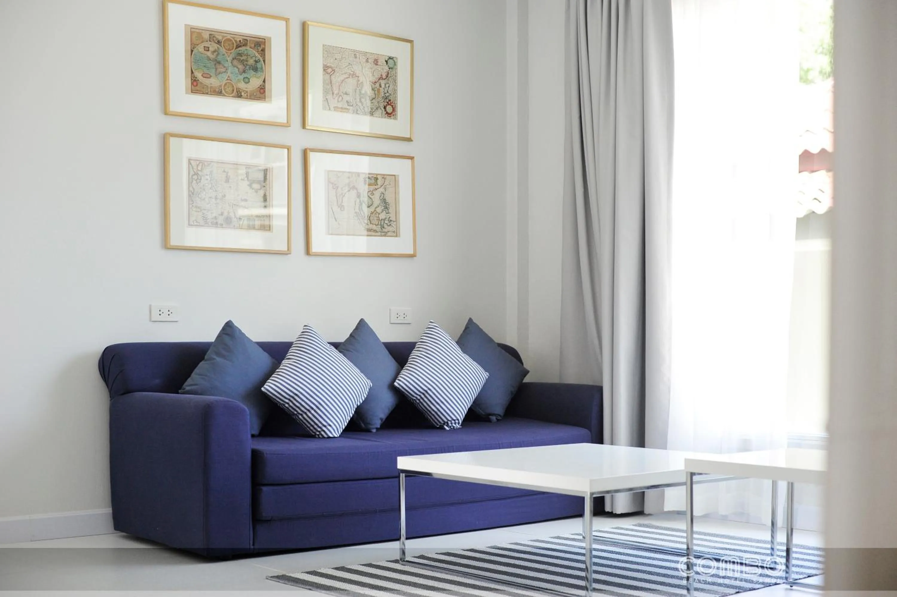 Living room in Combo Beach Hotel Samui