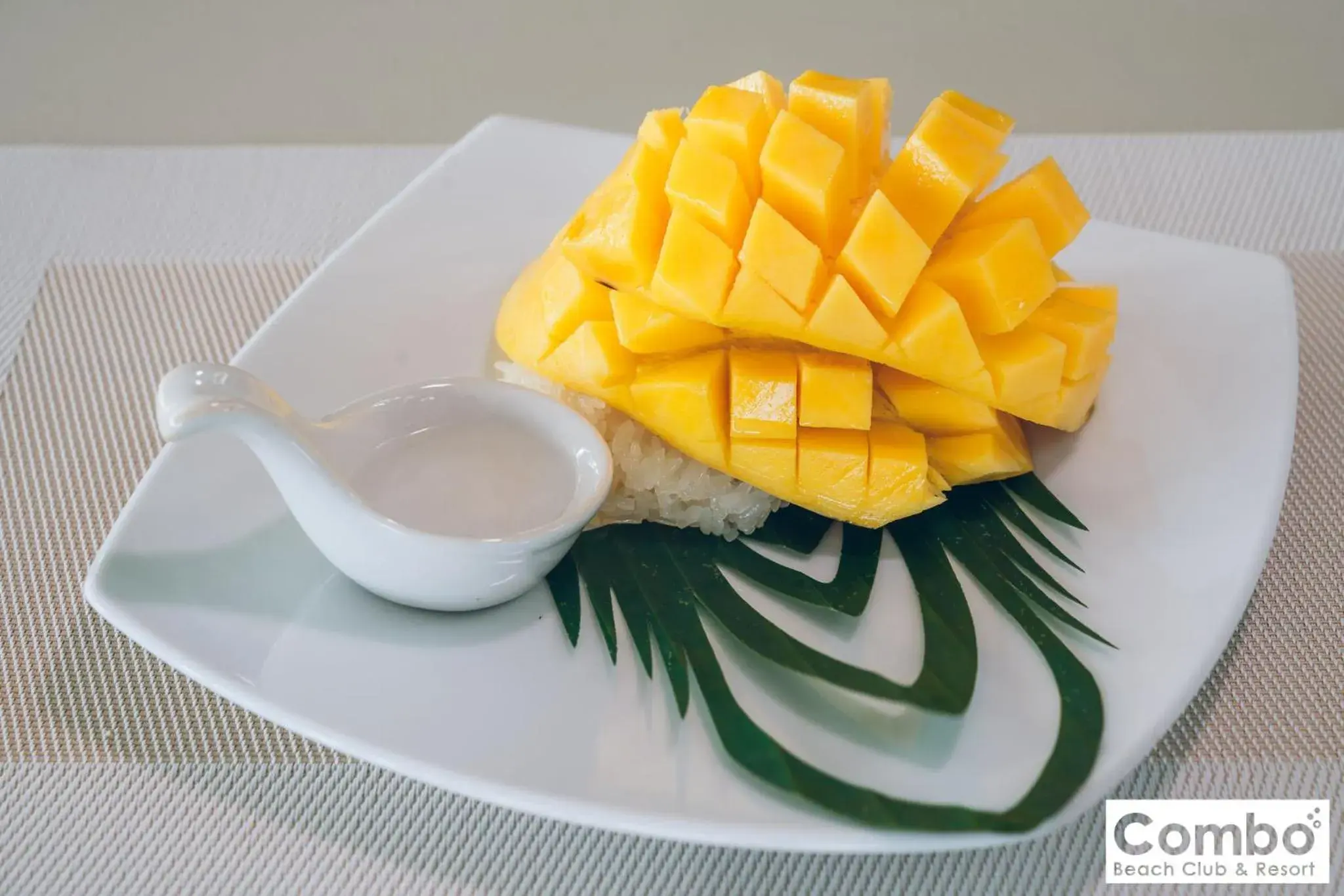 Restaurant/places to eat in Combo Beach Hotel Samui Restaurant/places to eat in Combo Beach Hotel Samui