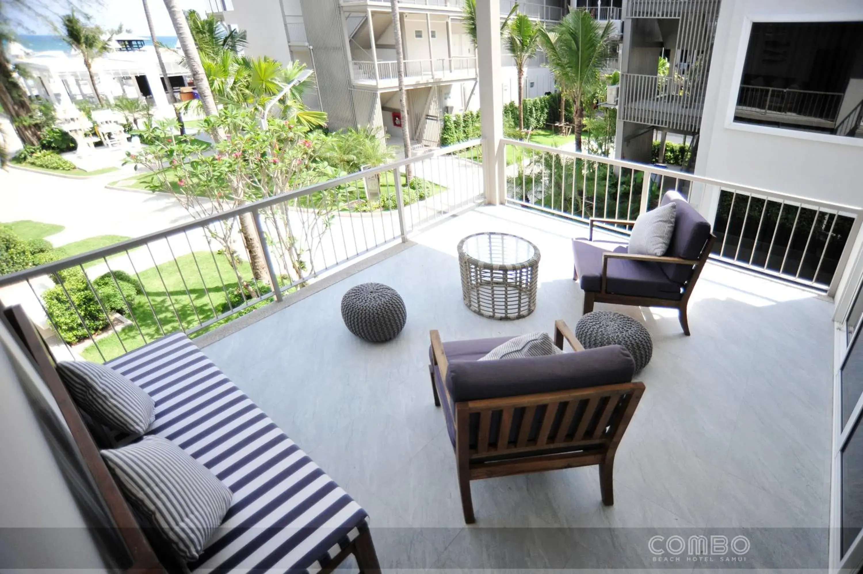 Sea view in Combo Beach Hotel Samui Sea view in Combo Beach Hotel Samui