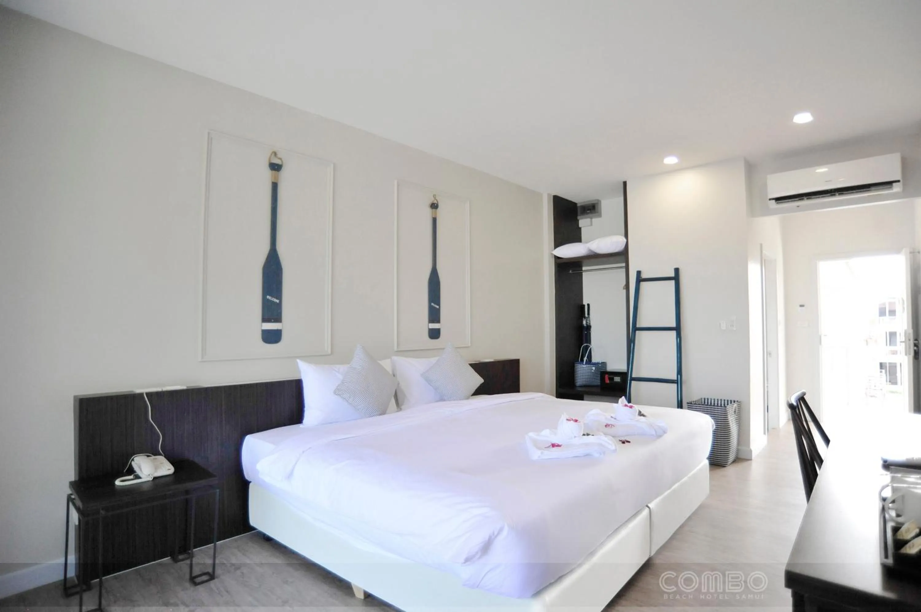 Bedroom, Bed in Combo Beach Hotel Samui