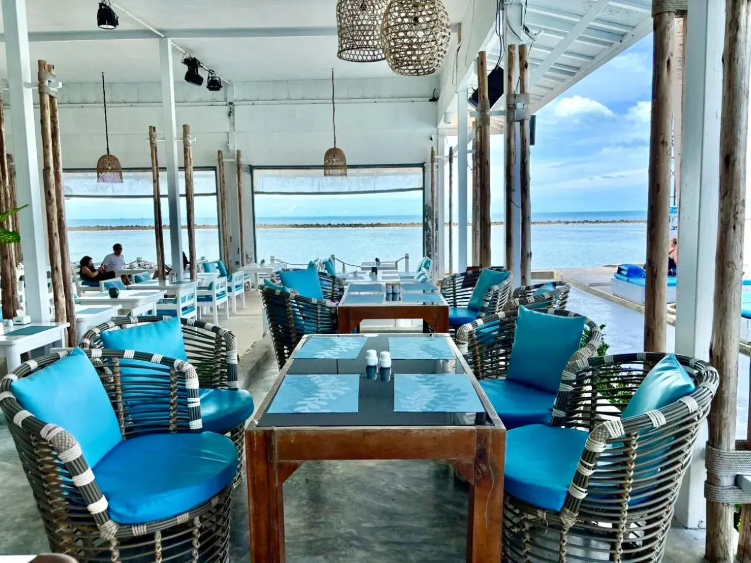 Restaurant/places to eat in Combo Beach Hotel Samui Restaurant/places to eat in Combo Beach Hotel Samui