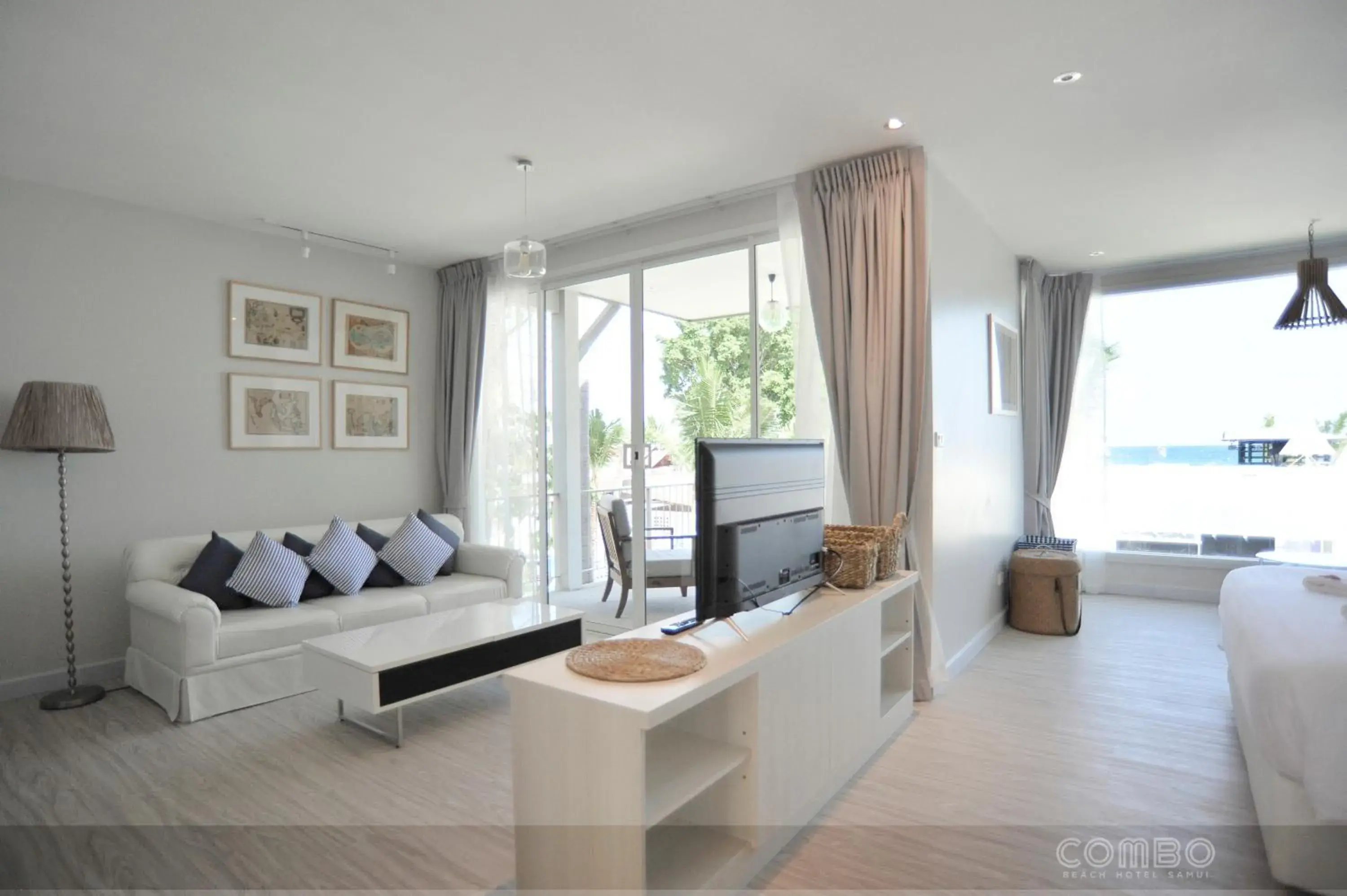 Living room in Combo Beach Hotel Samui Living room in Combo Beach Hotel Samui