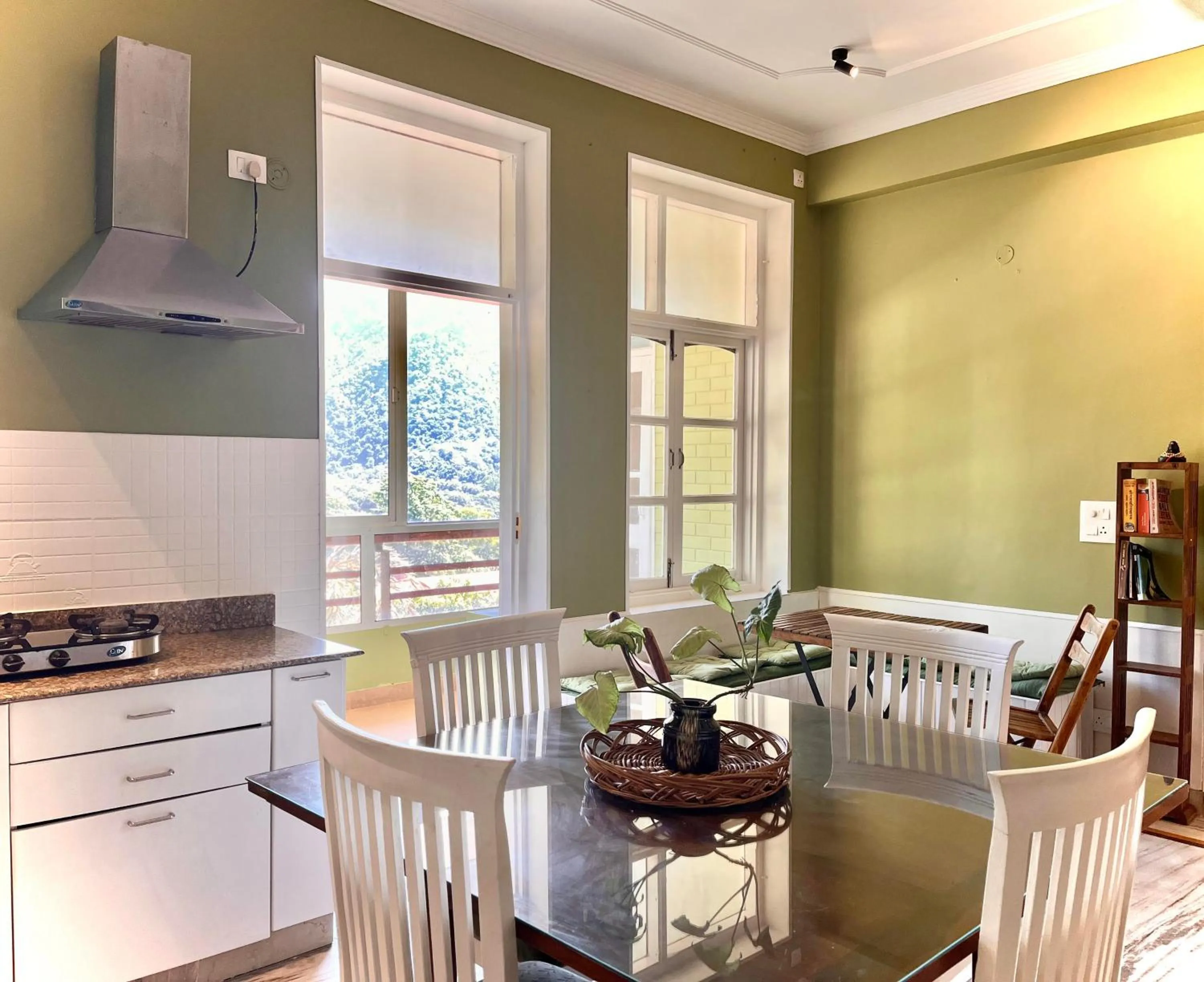 Kitchen or kitchenette in Ganga Vatika Boutique Hotel, Rishikesh