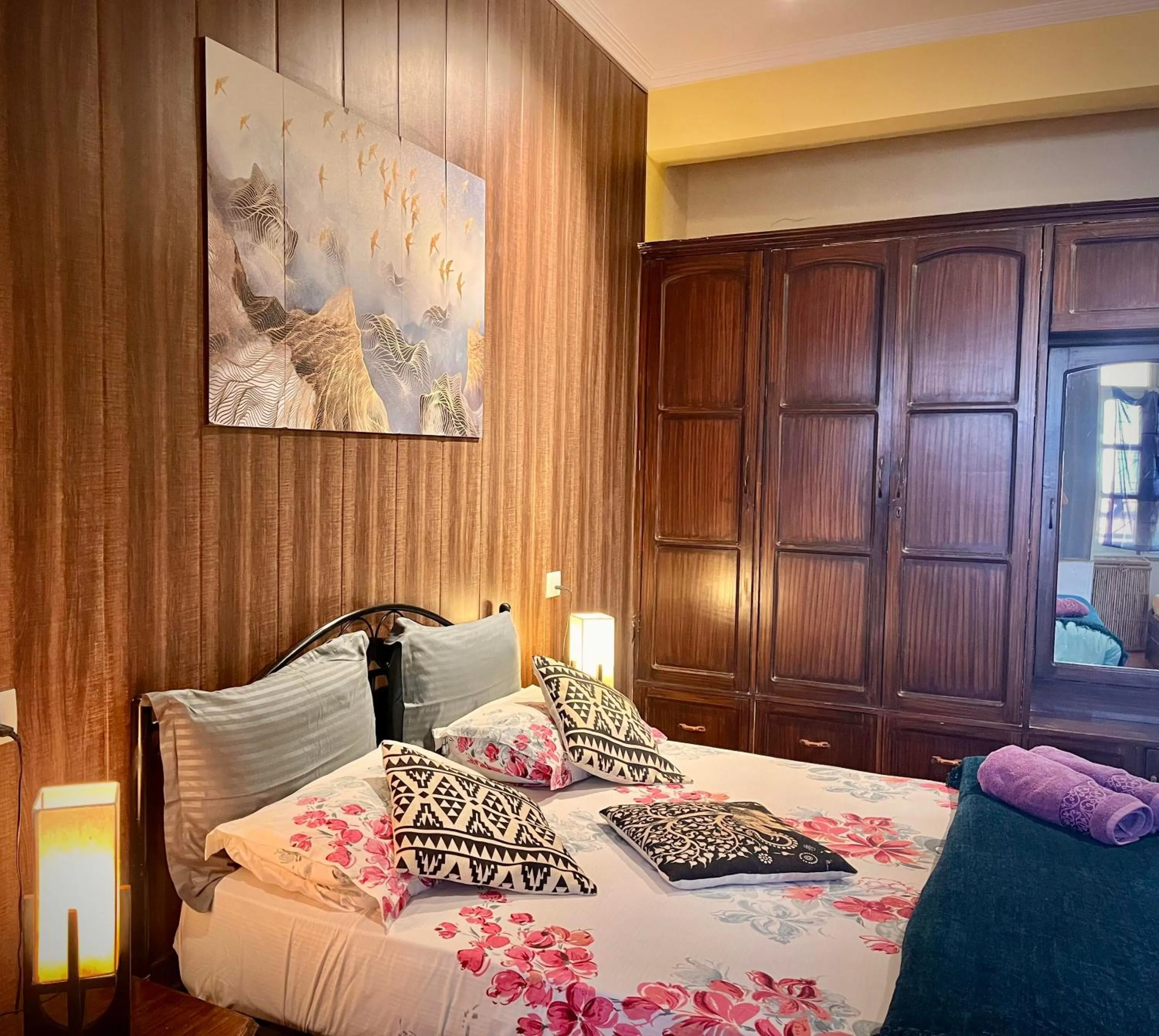 Bed in Ganga Vatika Boutique Hotel, Rishikesh