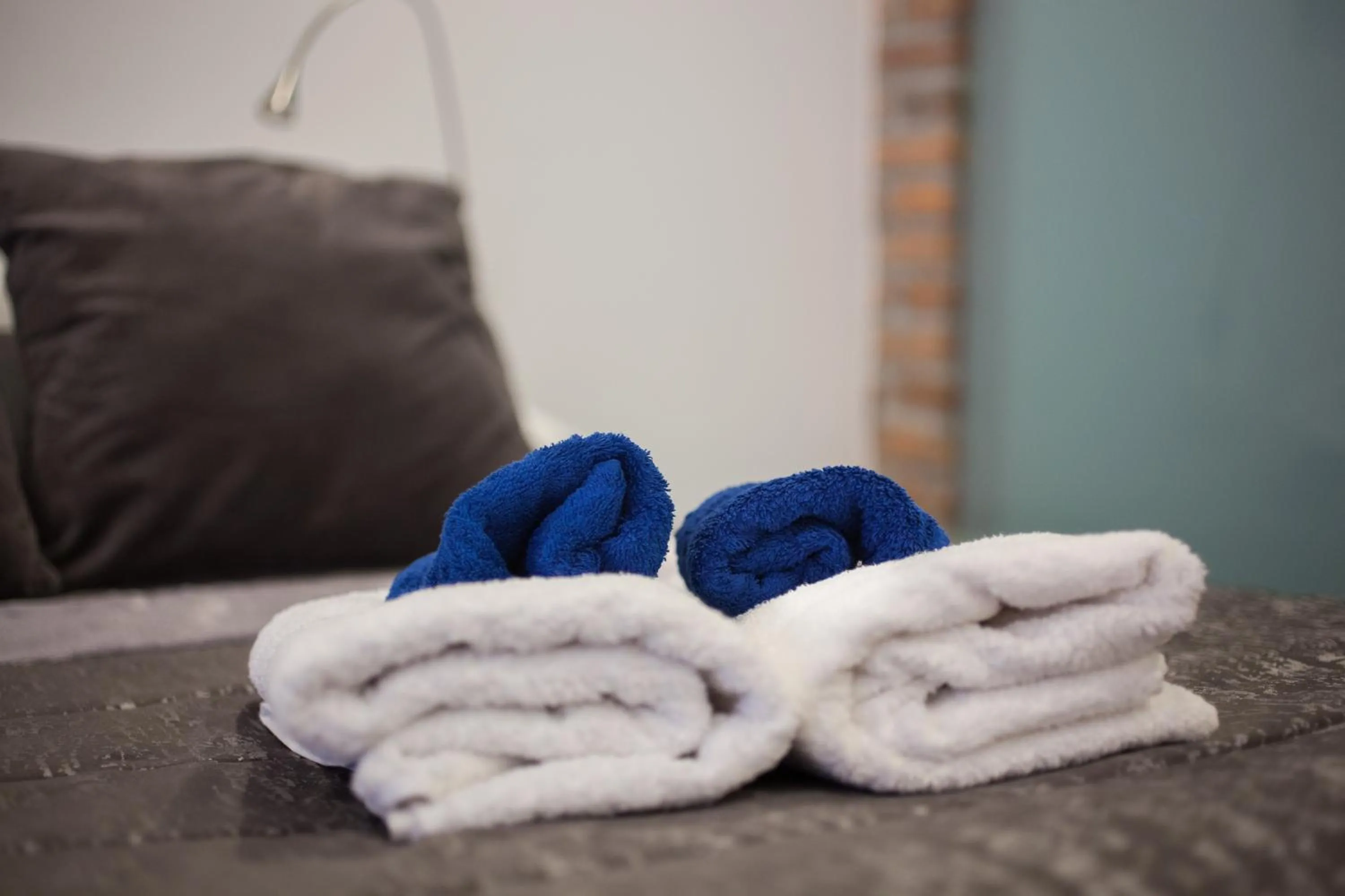 Baps Apartments