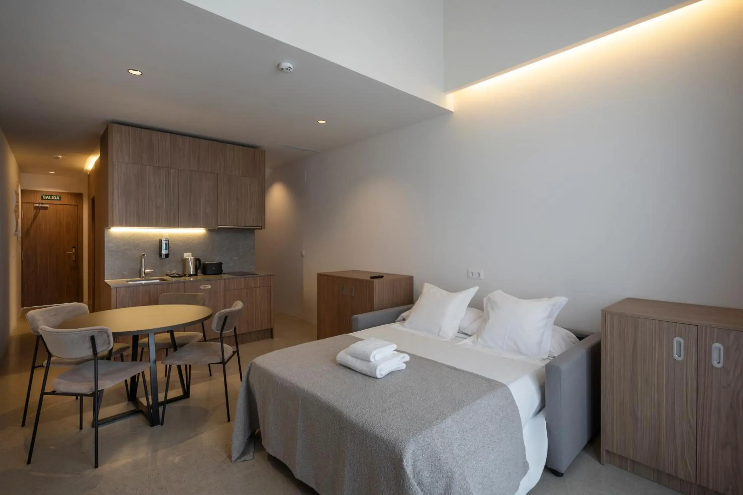 Bed in Dau Studios Bed in Dau Studios