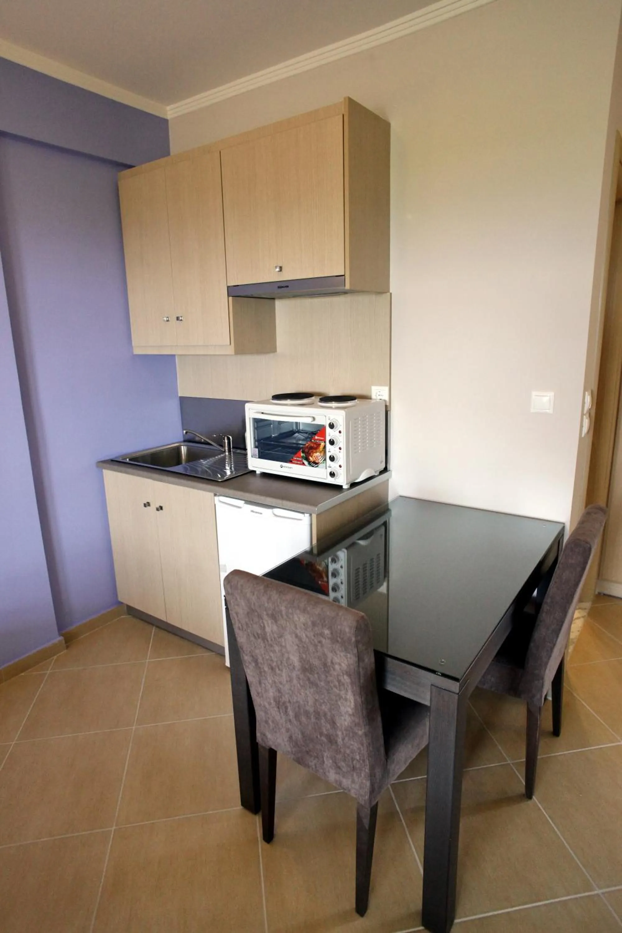 Kitchen or kitchenette in Cavos Fokidos