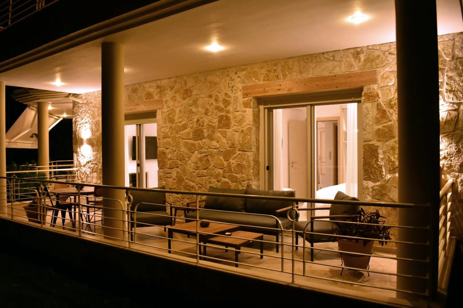 Gallery Suites Parga