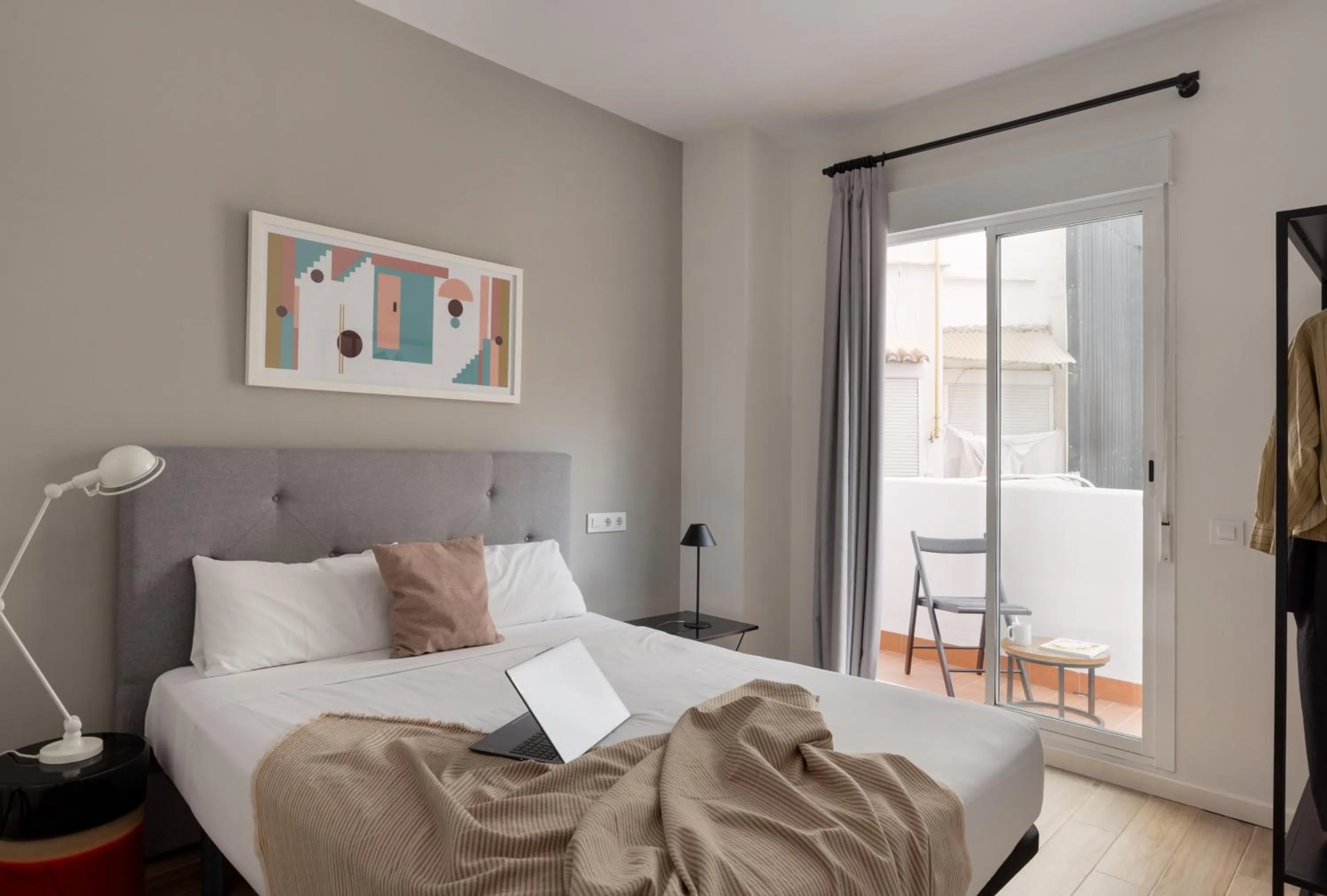 Bed in Líbere Valencia Abastos