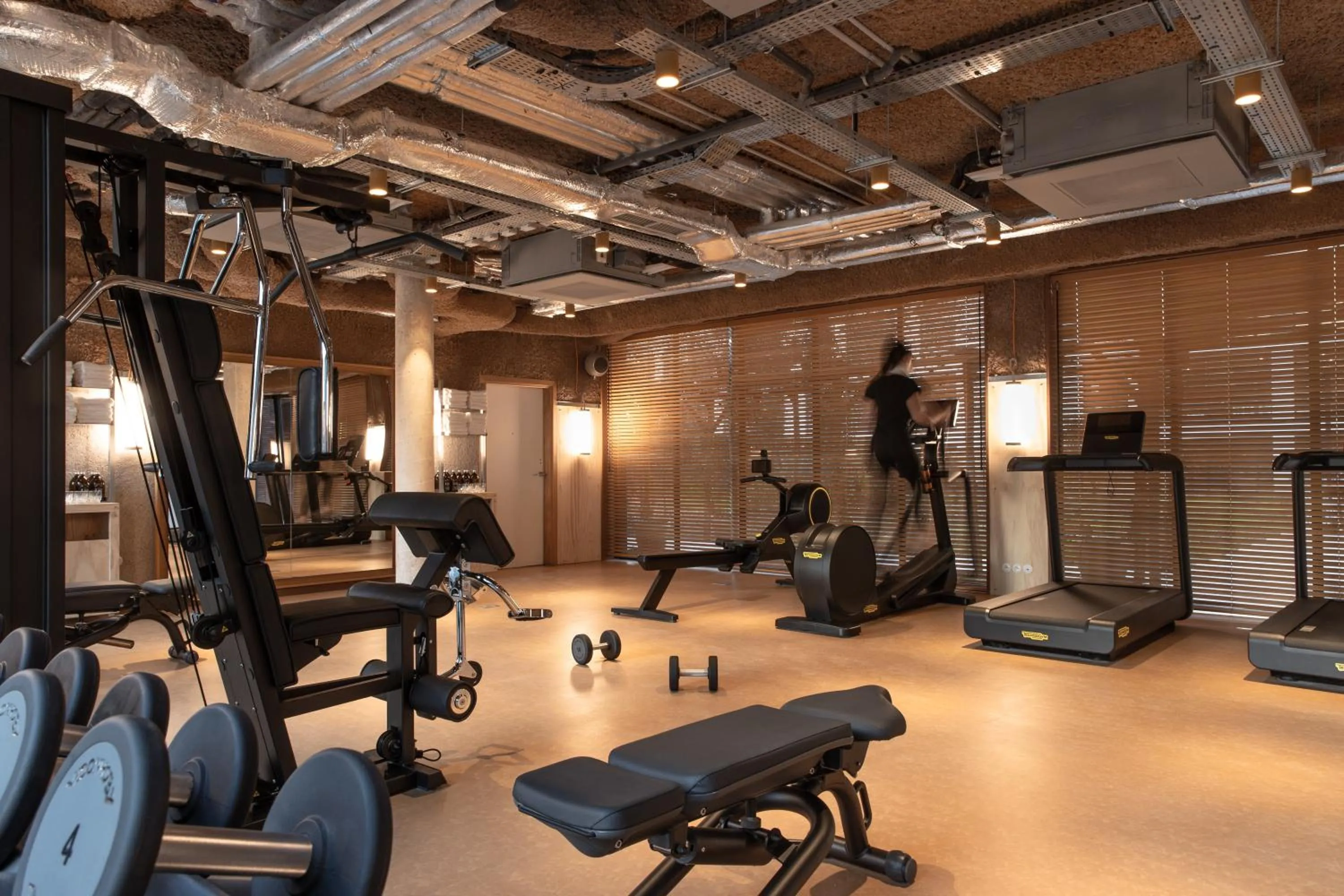 Fitness centre/facilities in MOB House