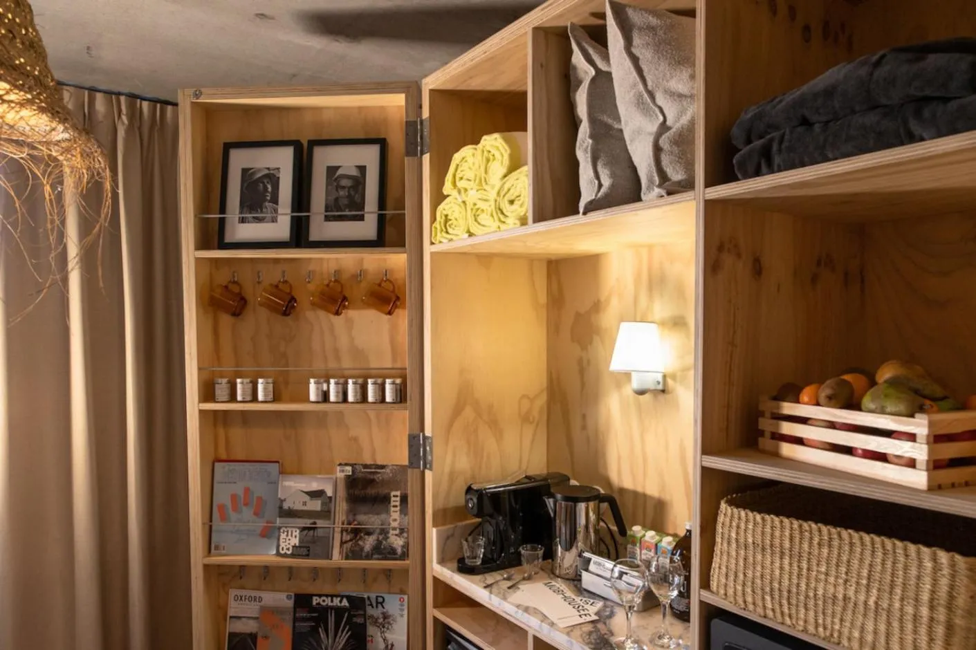 Coffee/tea facilities in MOB House