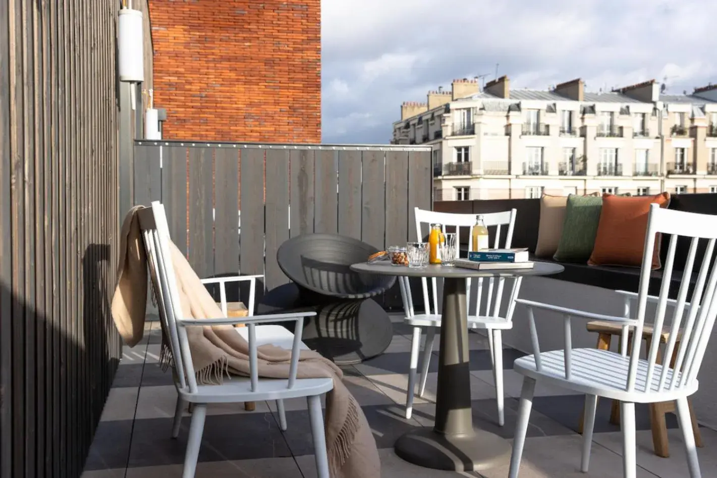 Double Room with Terrace in MOB House Double Room with Terrace in MOB House