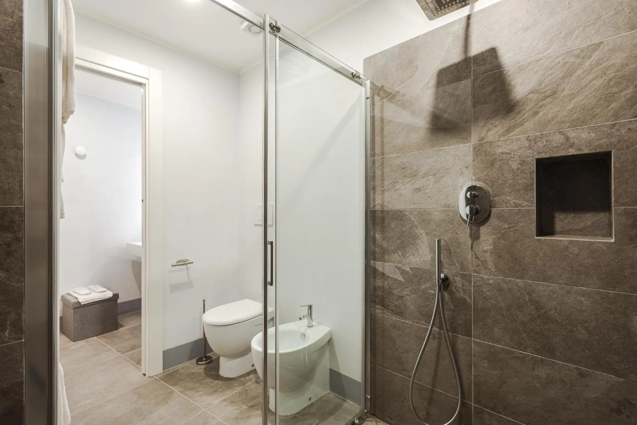 Bathroom in Nikis Collection Navona