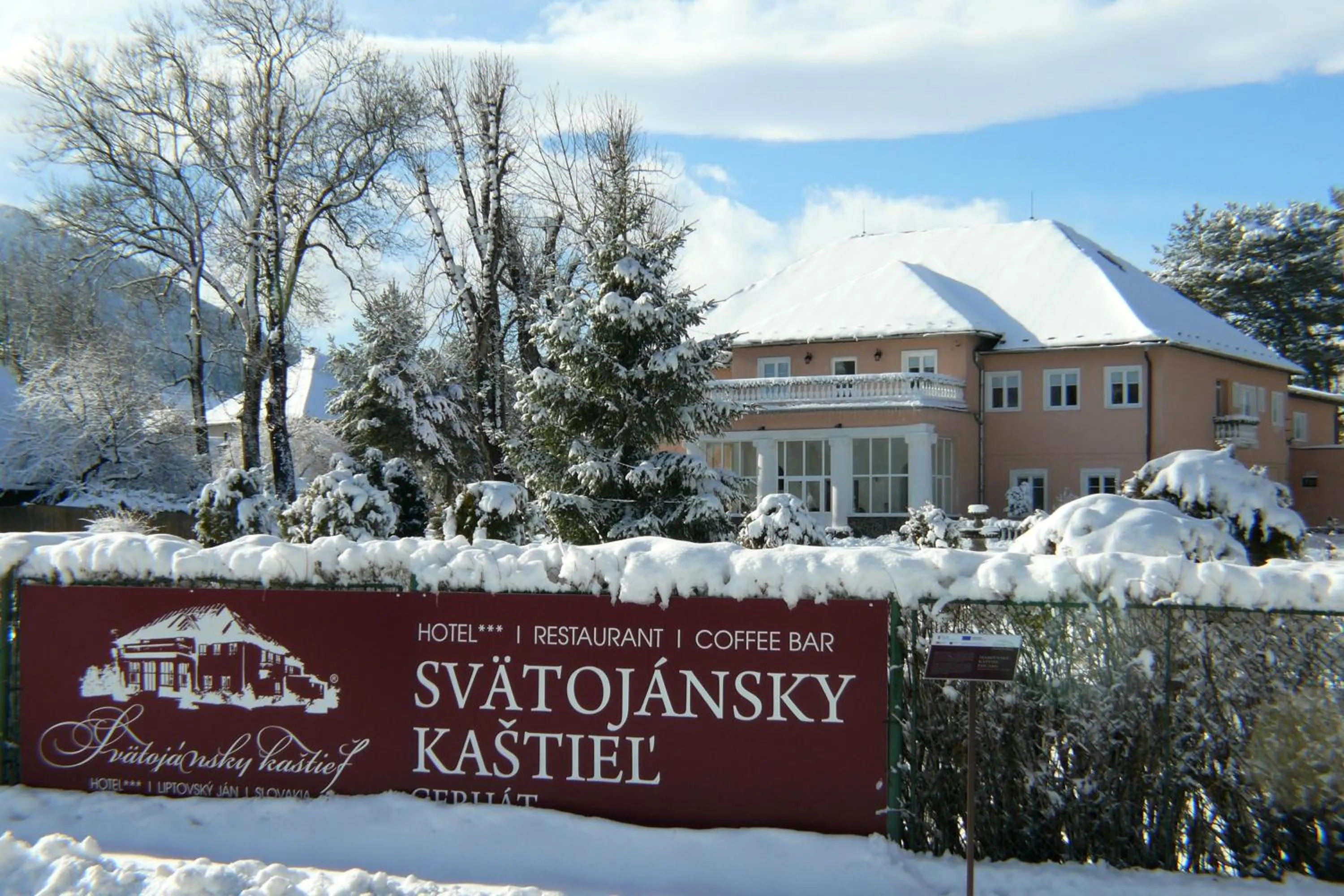 Property building in Svatojansky Kastiel