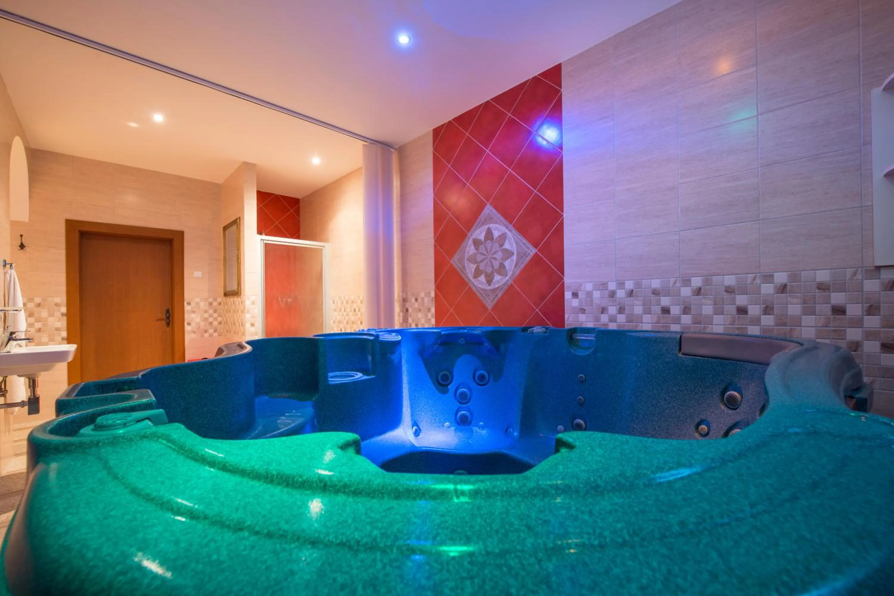 Hot Tub in Svatojansky Kastiel