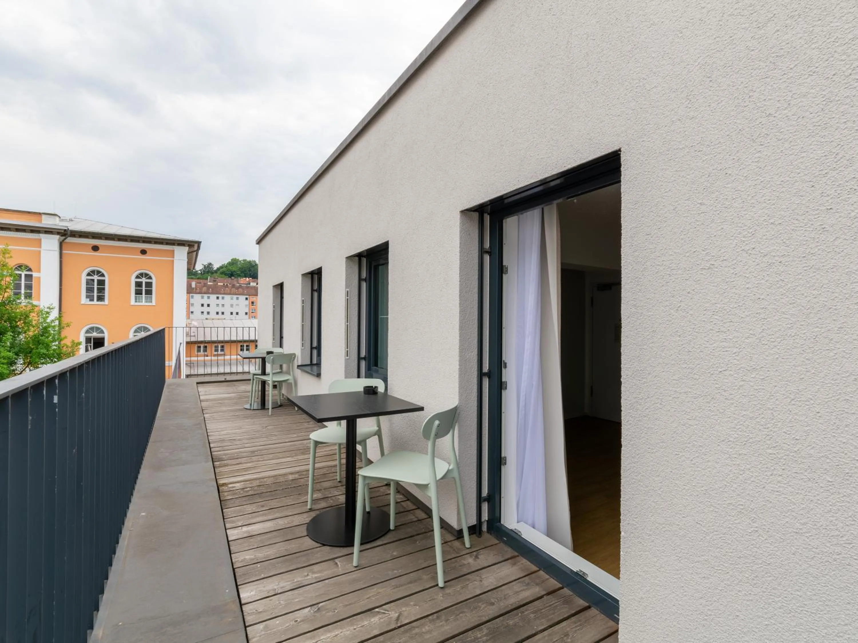 Balcony/Terrace in Limehome Passau Bahnhofstraße