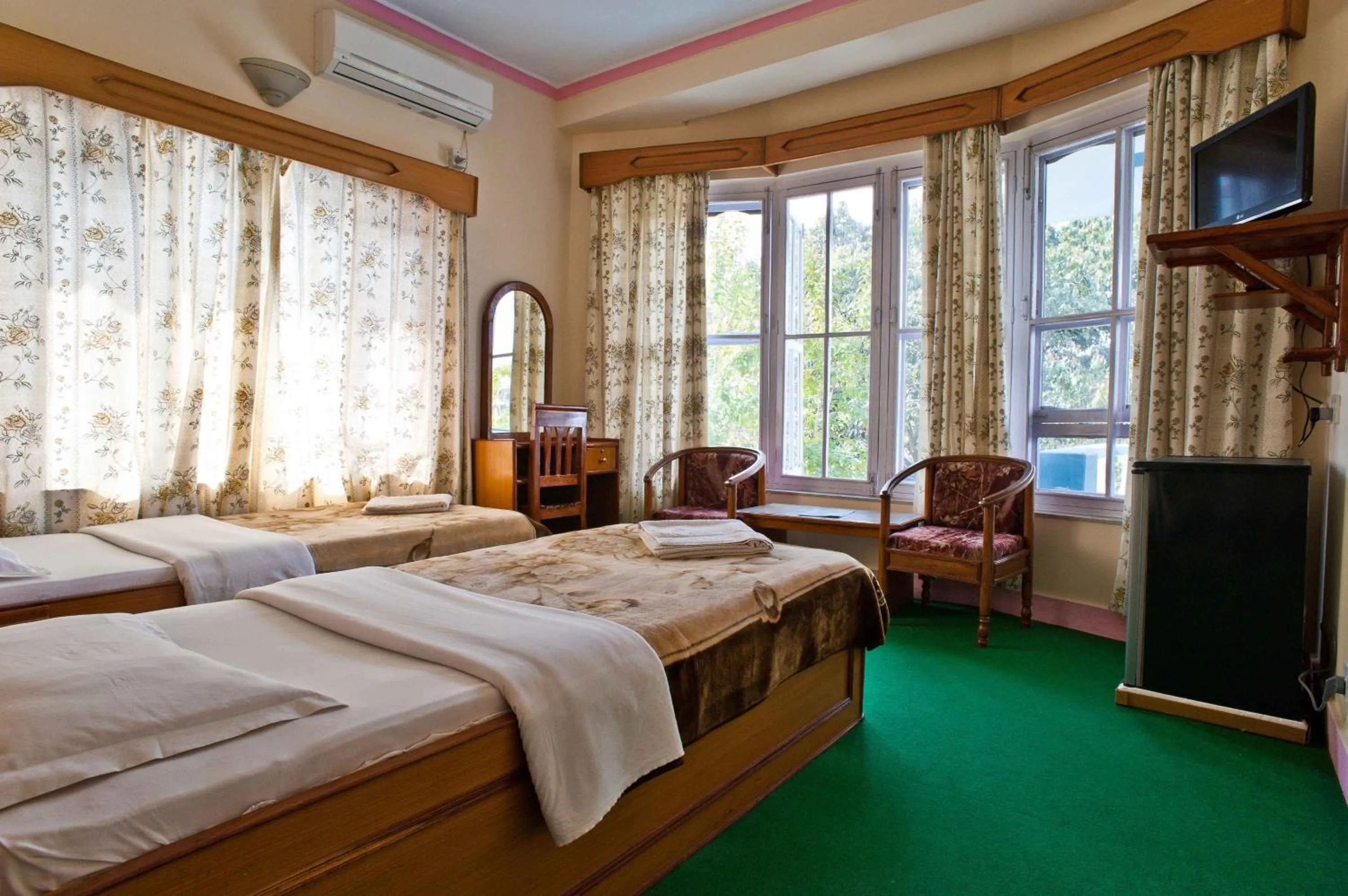 Standard Double or Twin Room with Fan in Green Tara Hotel