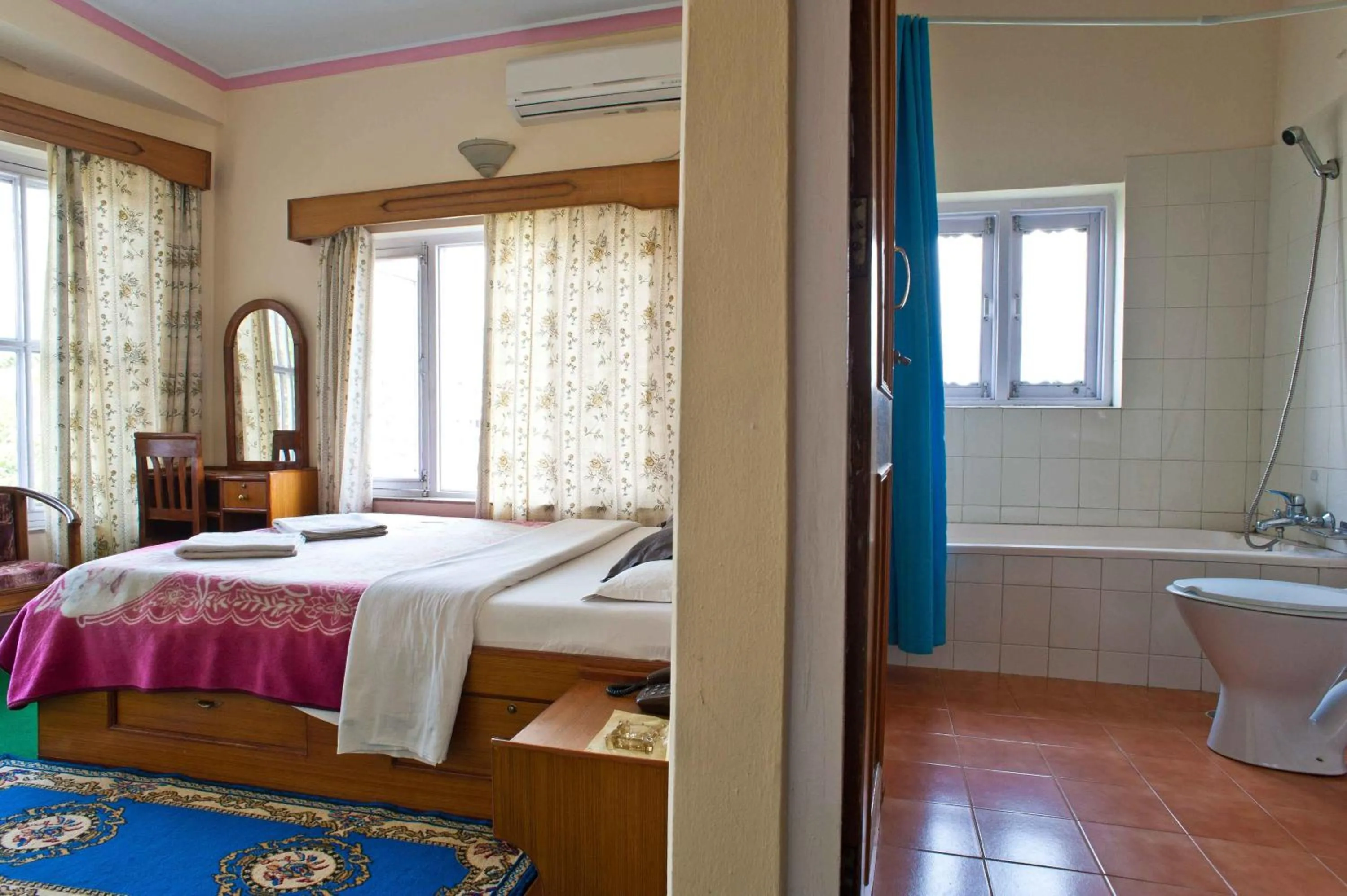 Deluxe Double Room in Green Tara Hotel