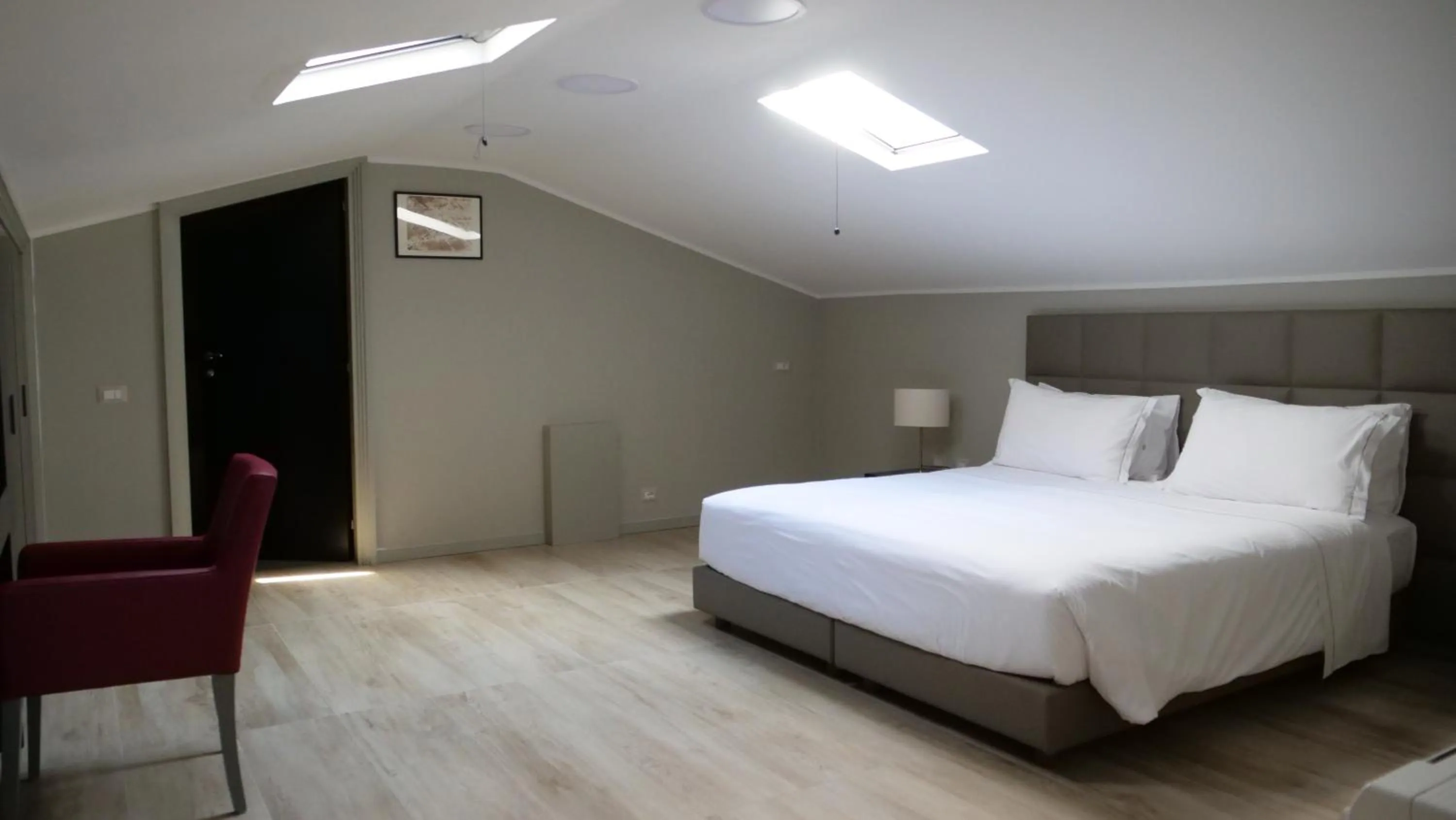 Bed in Kairos Resort & SPA