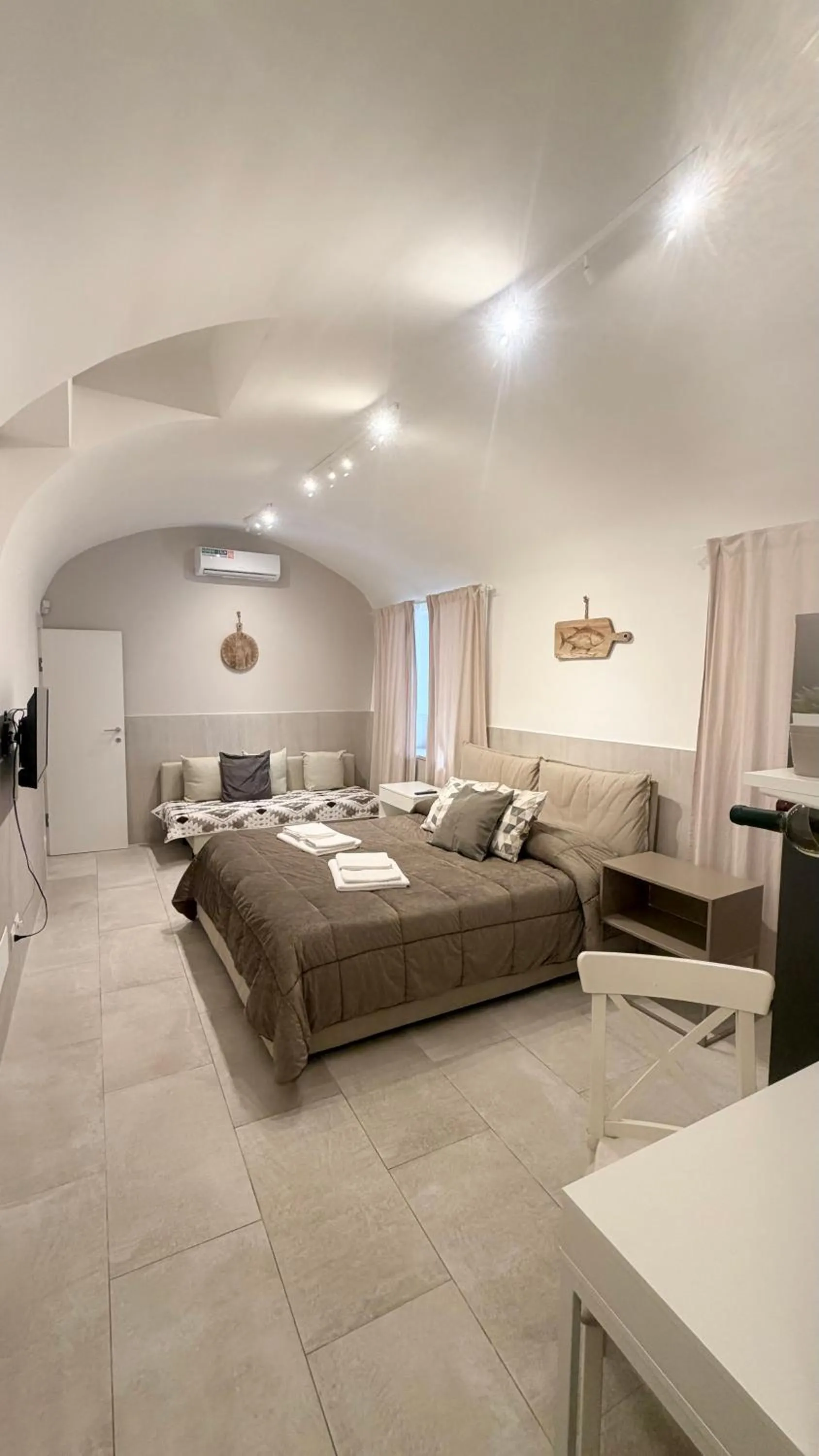 Bed in L Antico Forno Bari Centro Storico