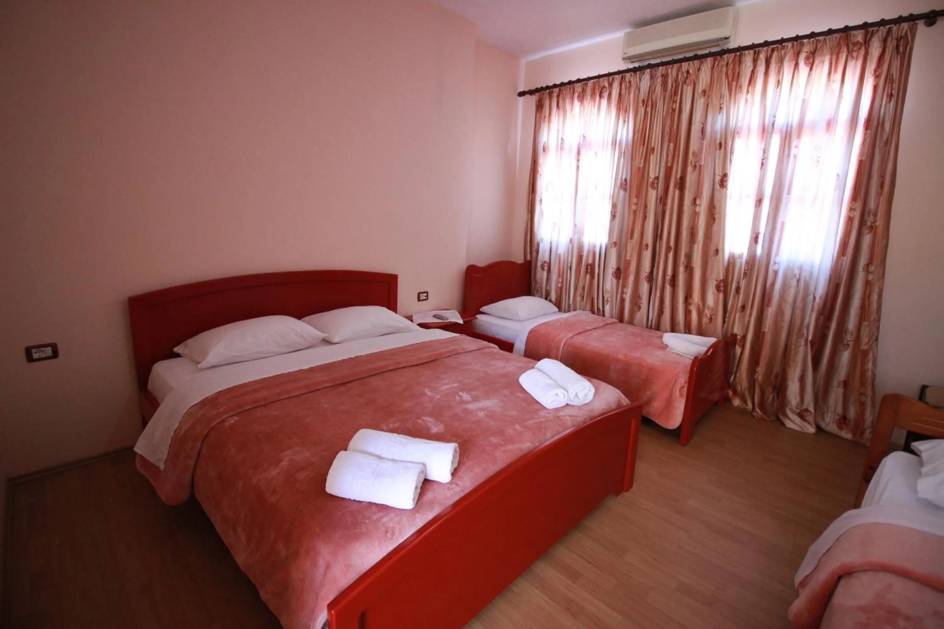 HOTEL RESTORANT VIKTORIA