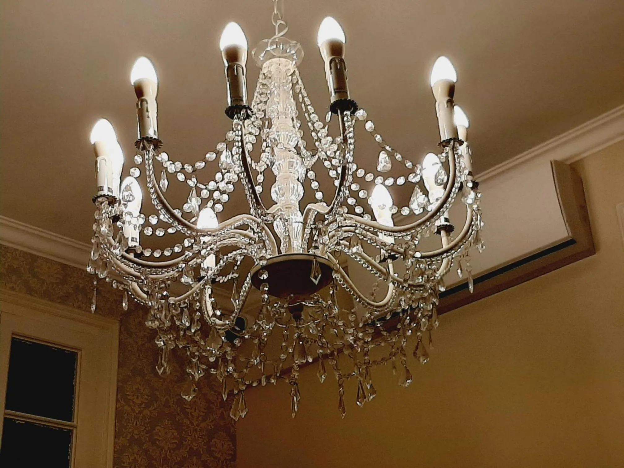 Decorative detail in Lumine Luxury Suites by gaiarooms